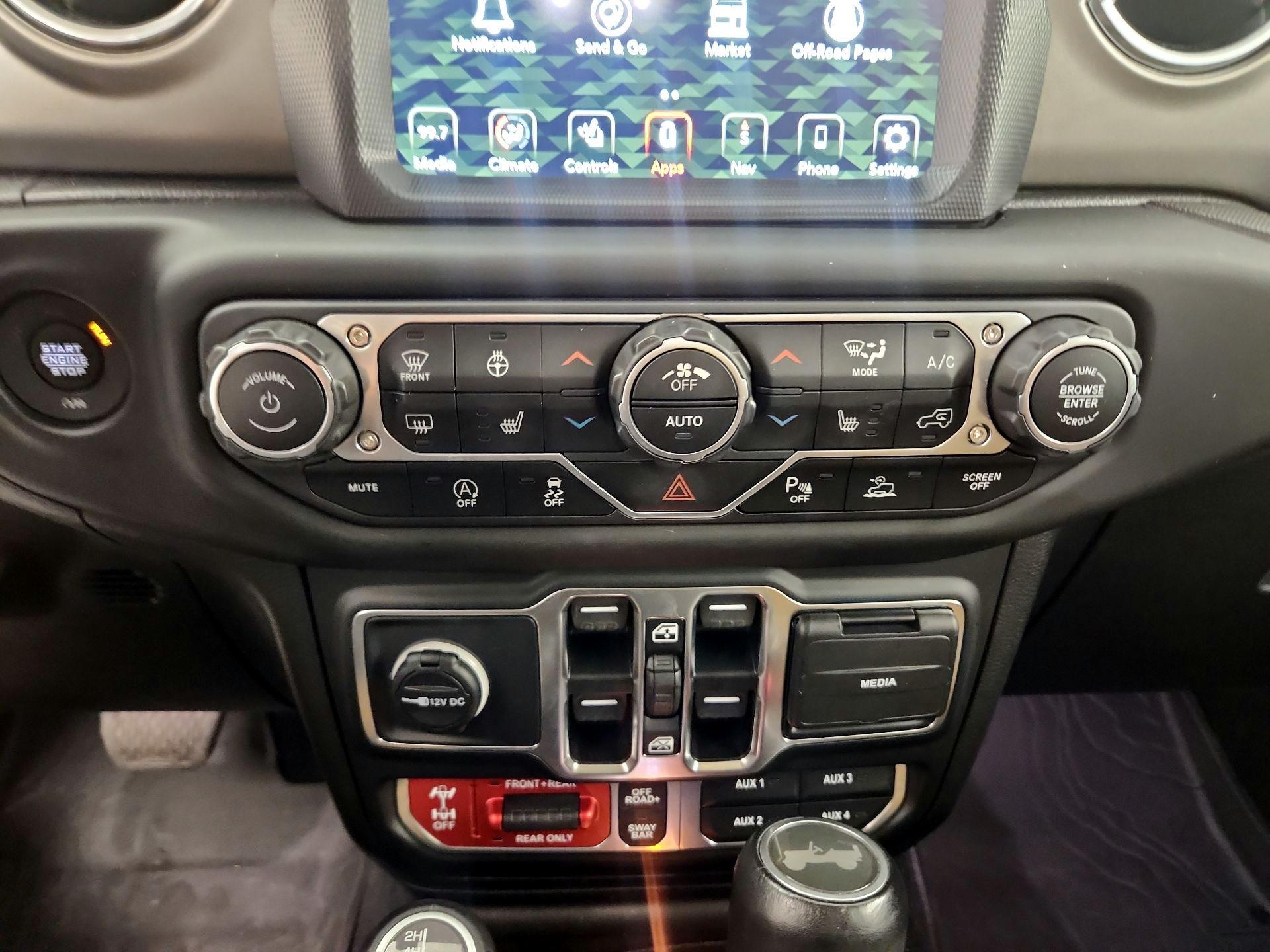 Thumbnail: 2021 Jeep Wrangler - 16