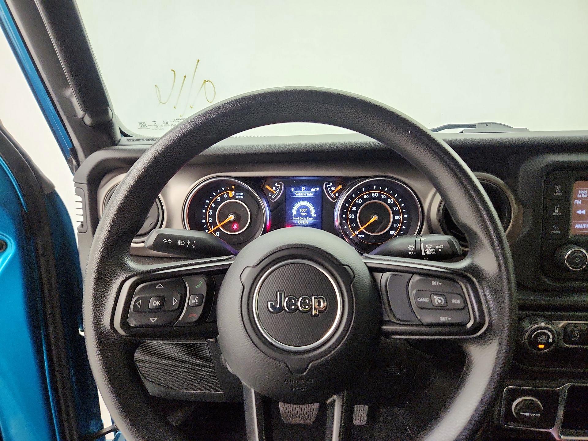Thumbnail: 2020 Jeep Wrangler - 10