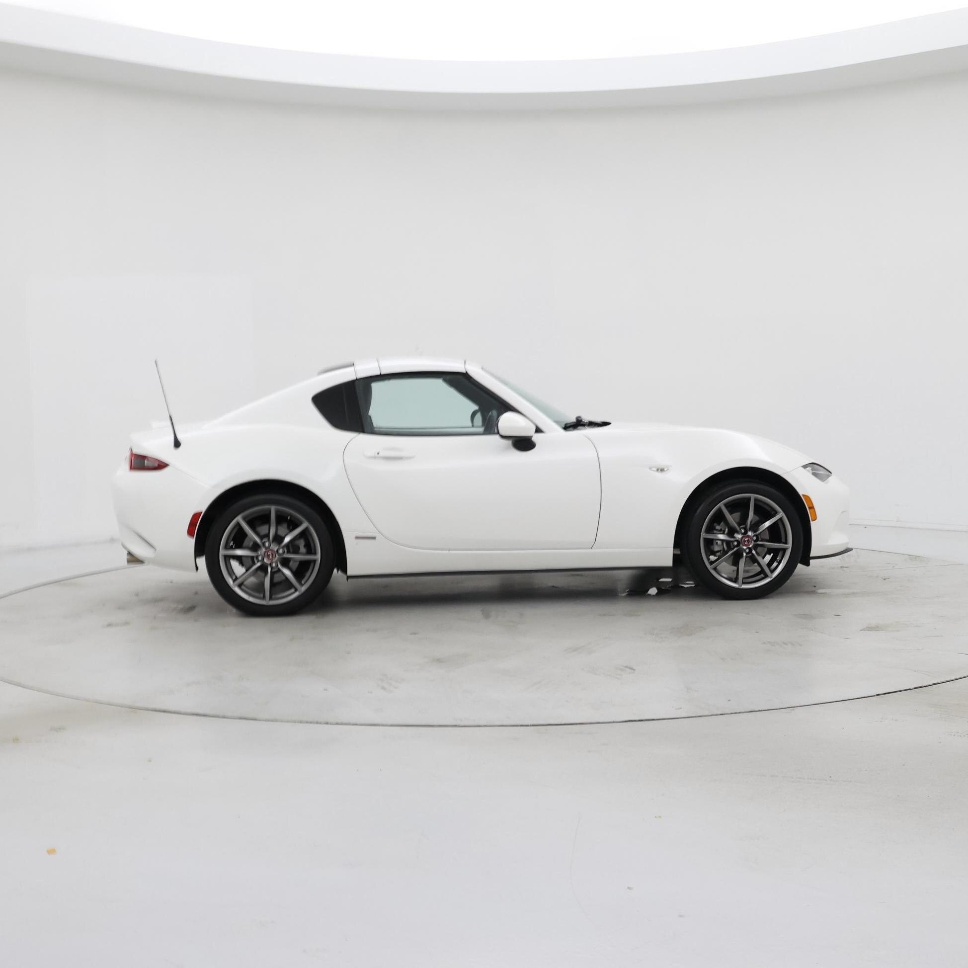 Thumbnail: 2020 Mazda MX-5 Miata - 7