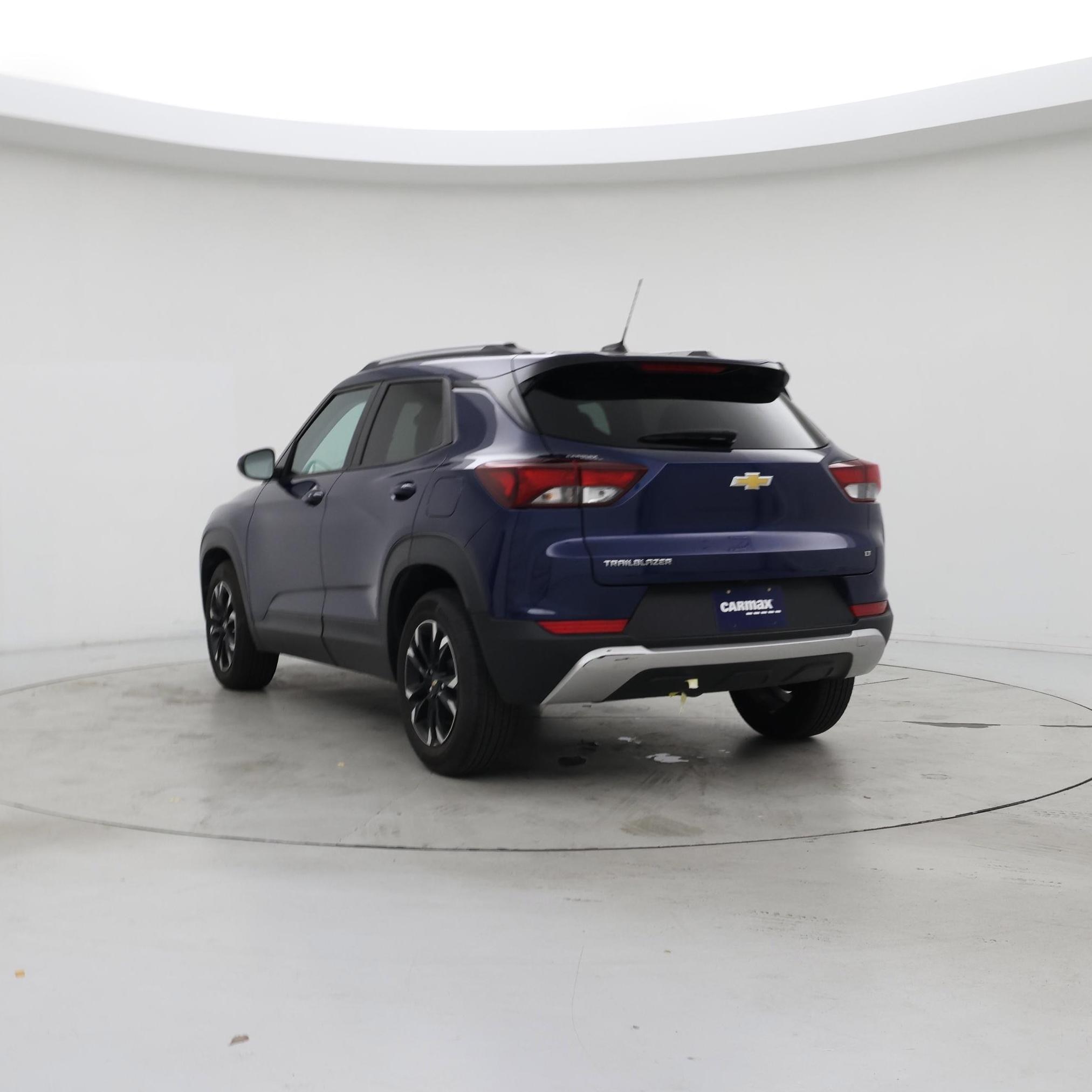 Thumbnail: 2023 Chevrolet TrailBlazer - 2