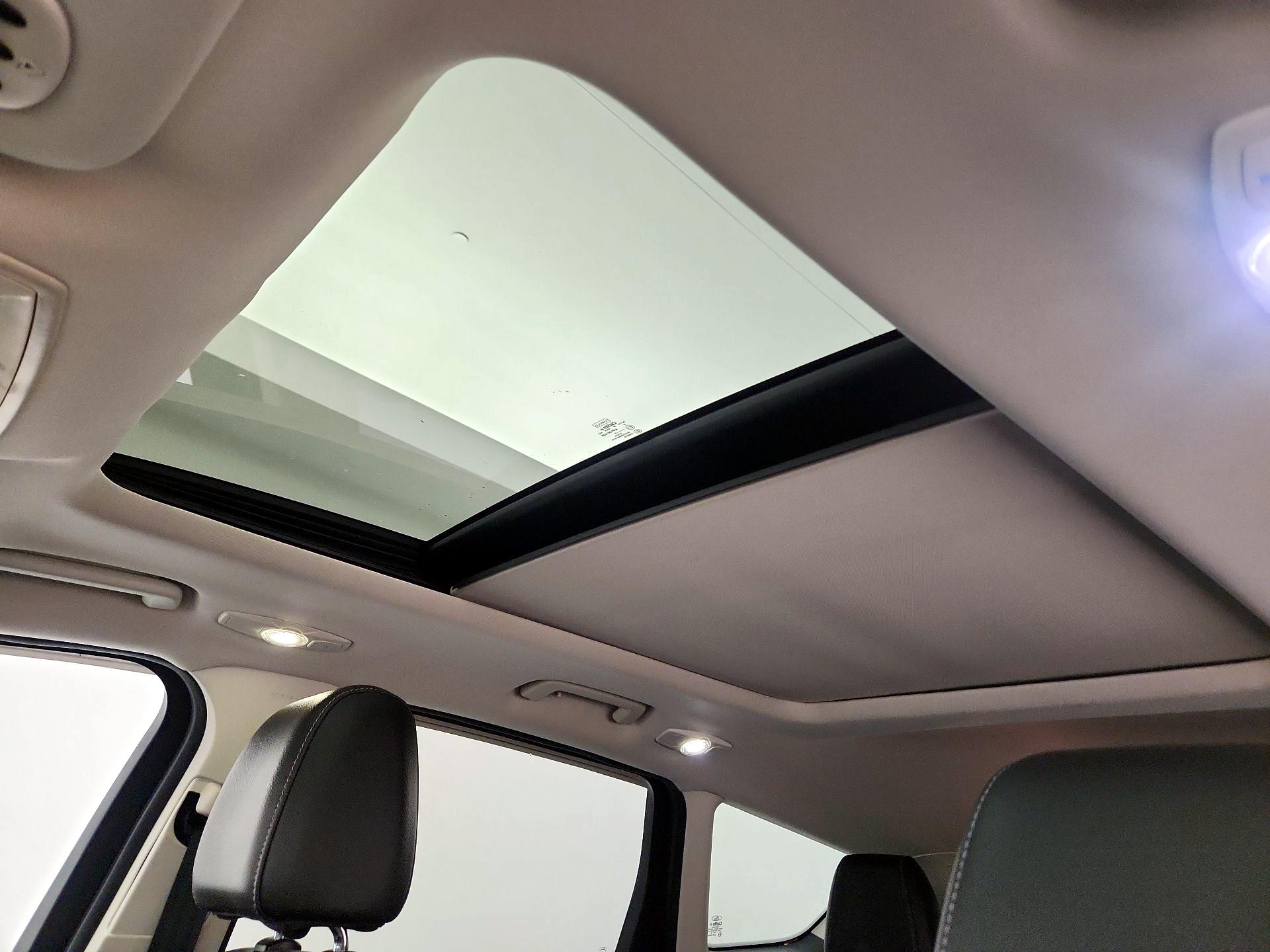Thumbnail: 2014 Ford Escape - 20