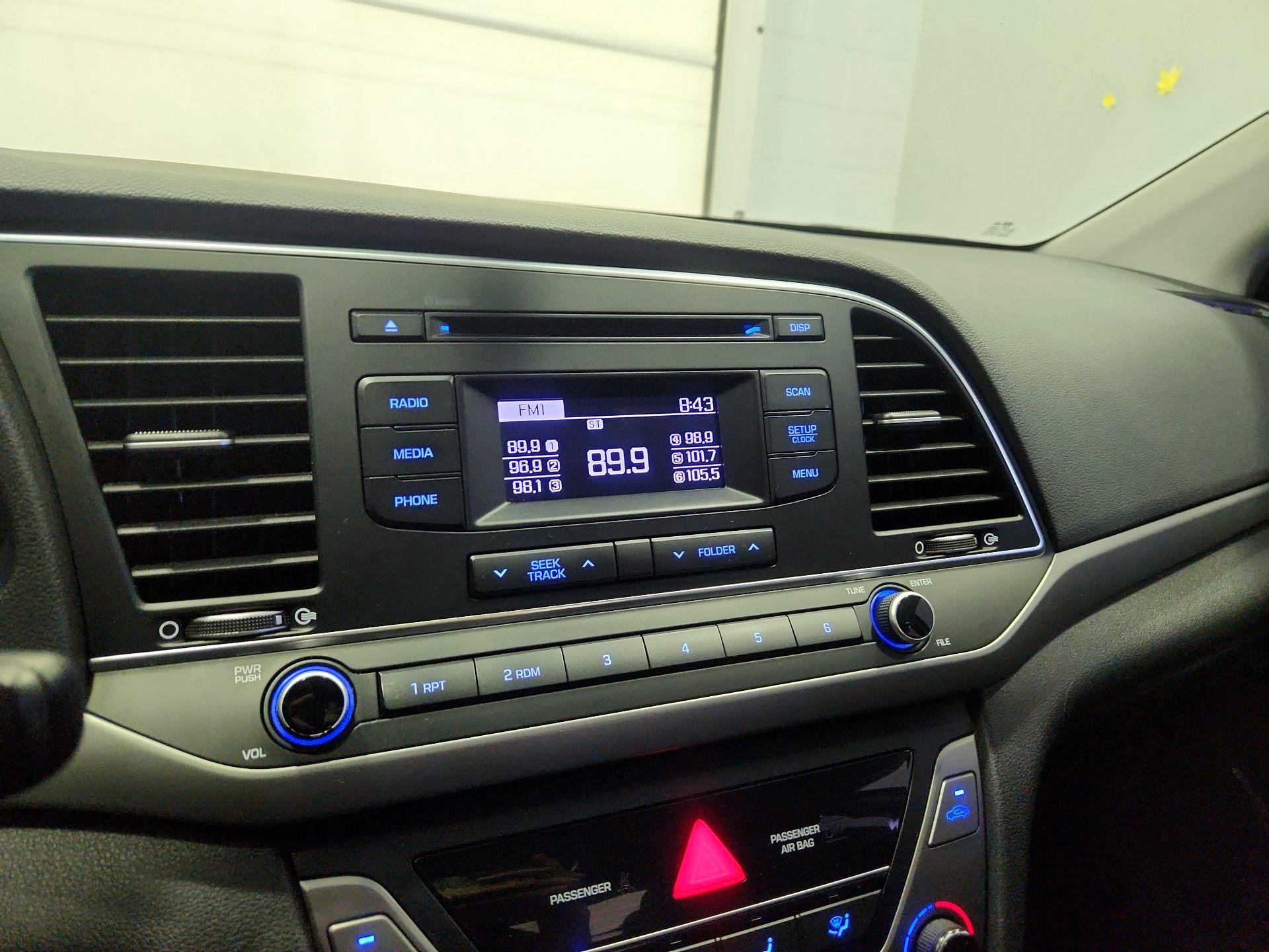 Thumbnail: 2018 Hyundai Elantra - 14