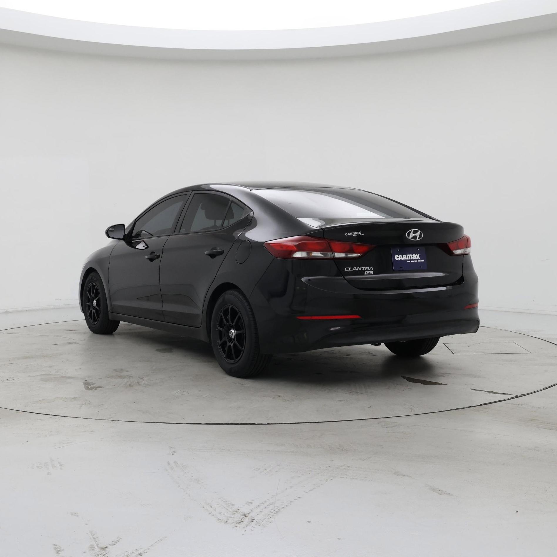 Thumbnail: 2018 Hyundai Elantra - 2