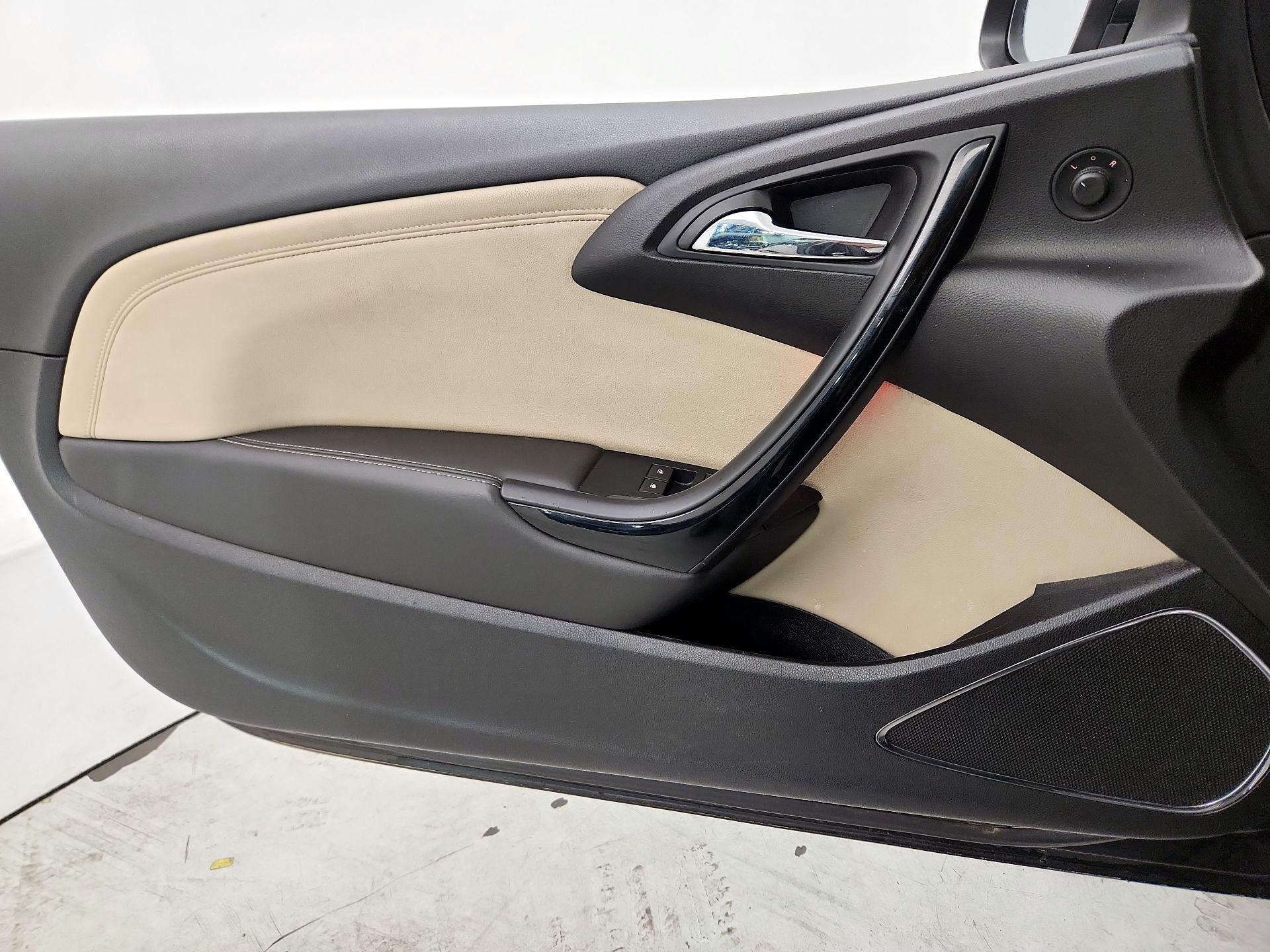 Thumbnail: 2017 Buick Cascada - 12