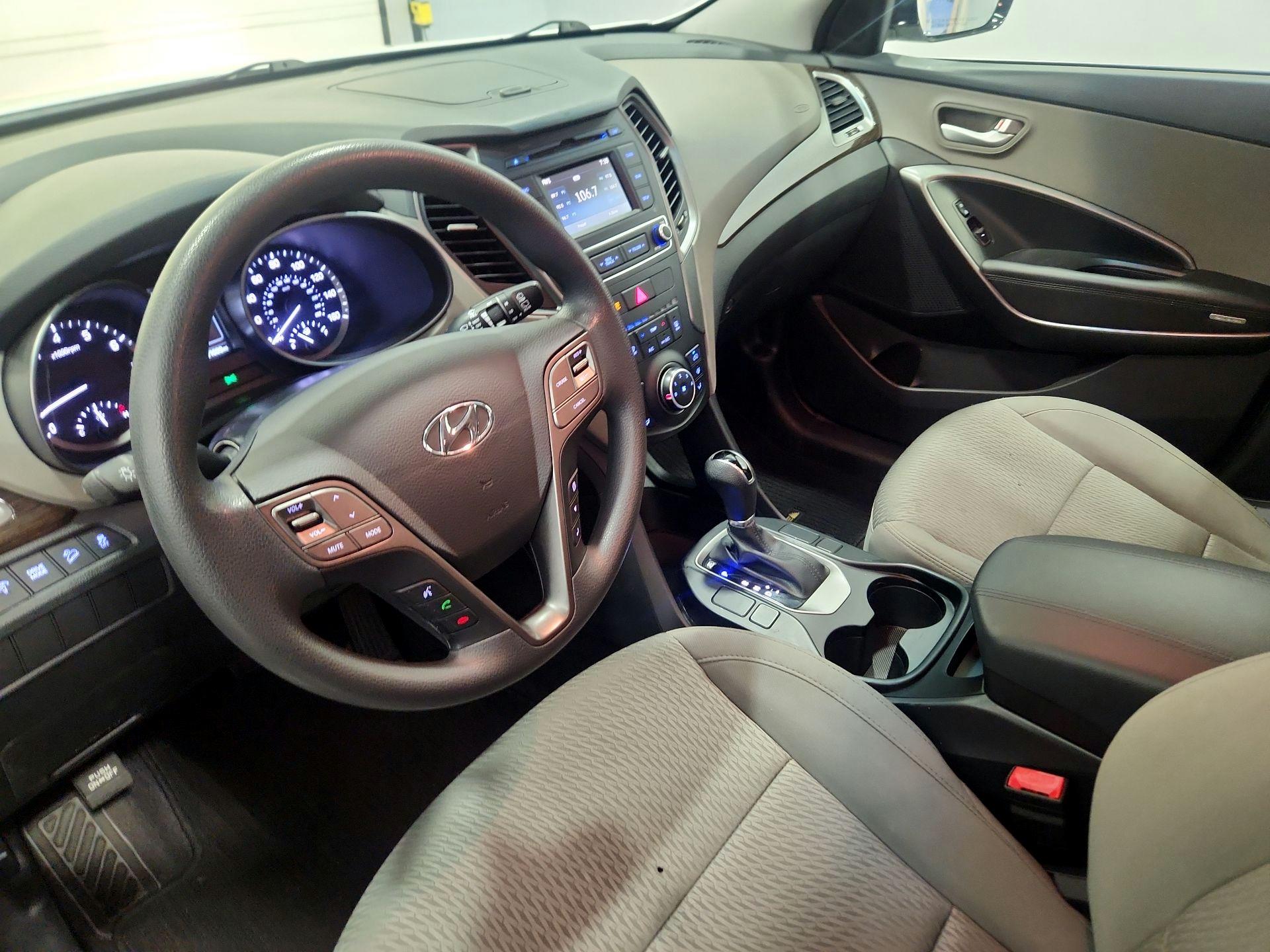 Thumbnail: 2018 Hyundai Santa Fe - 11
