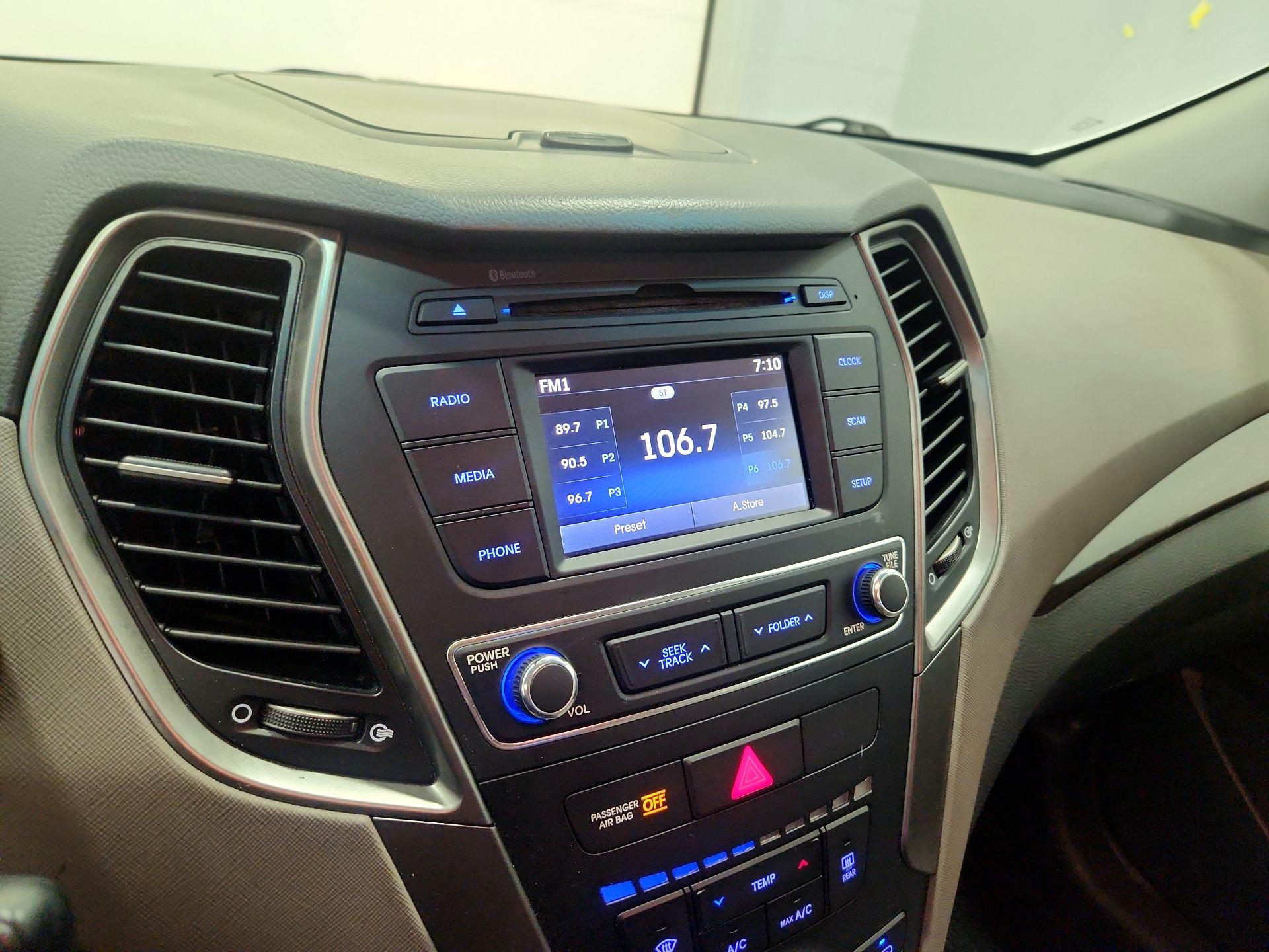 Thumbnail: 2018 Hyundai Santa Fe - 15