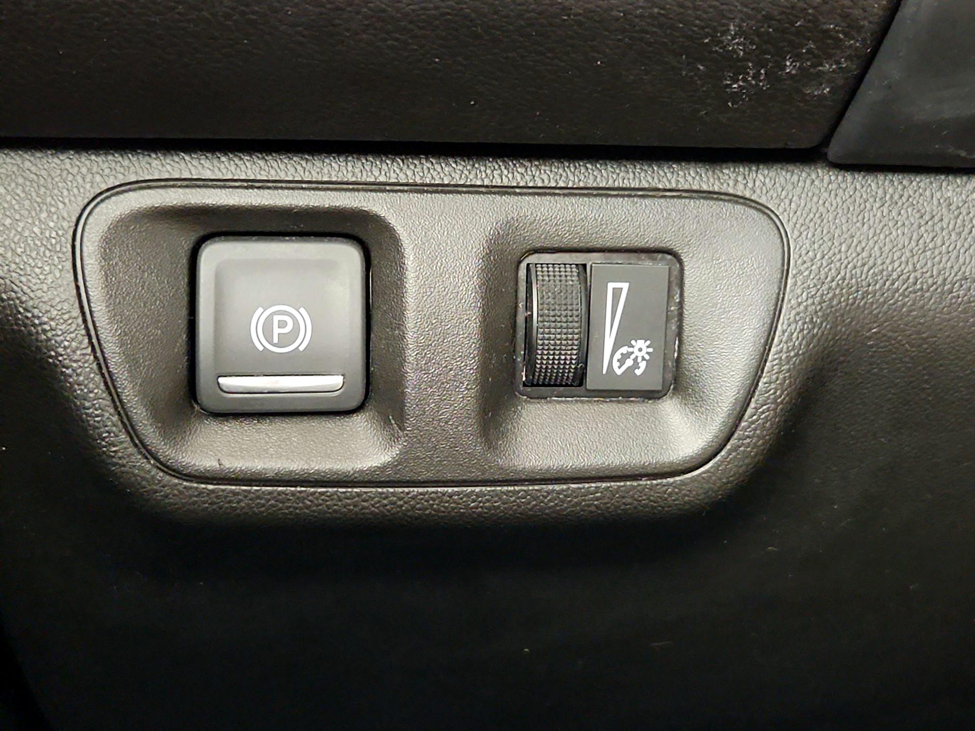 Thumbnail: 2023 GMC Acadia - 13