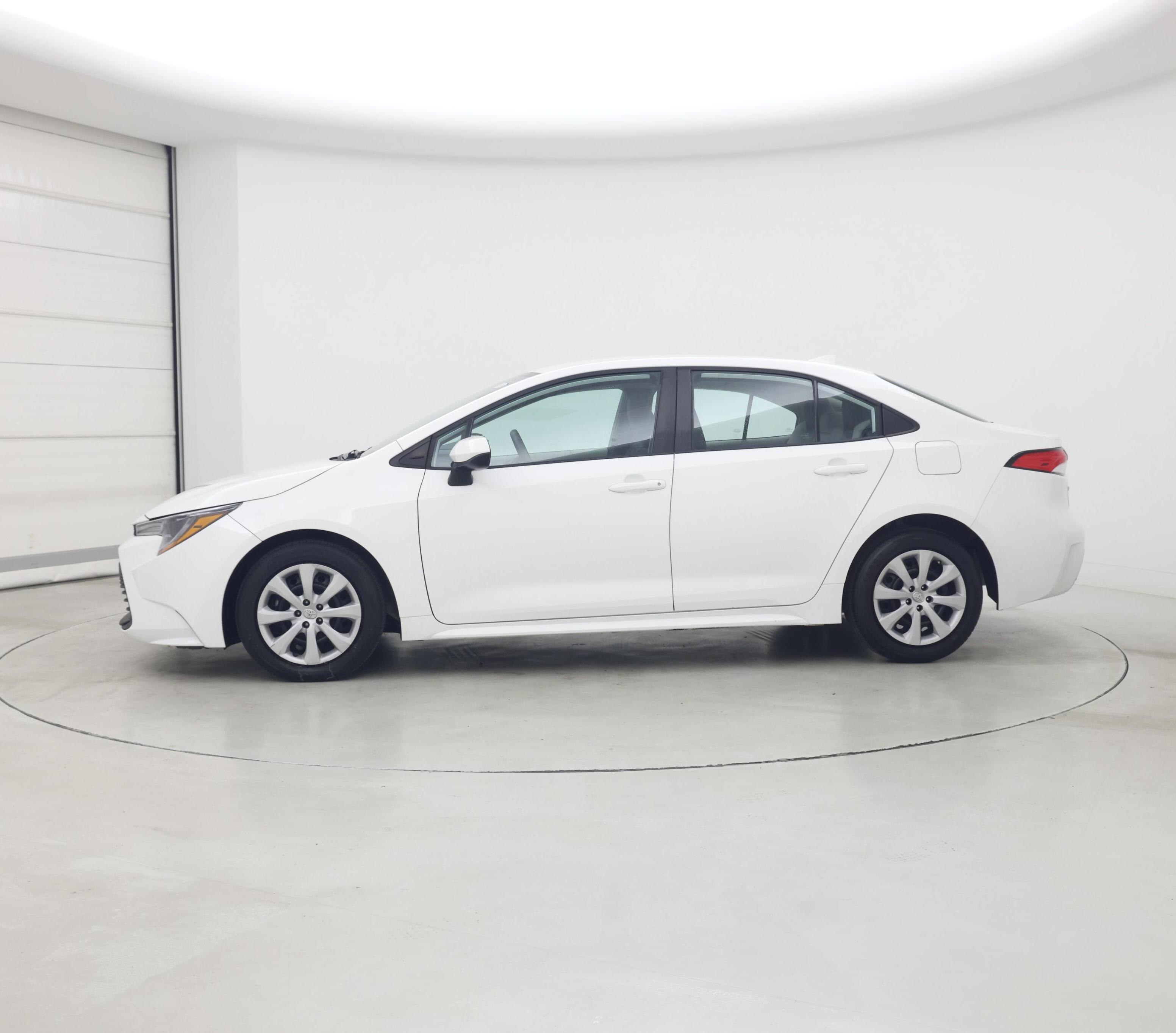 Thumbnail: 2023 Toyota Corolla - 3