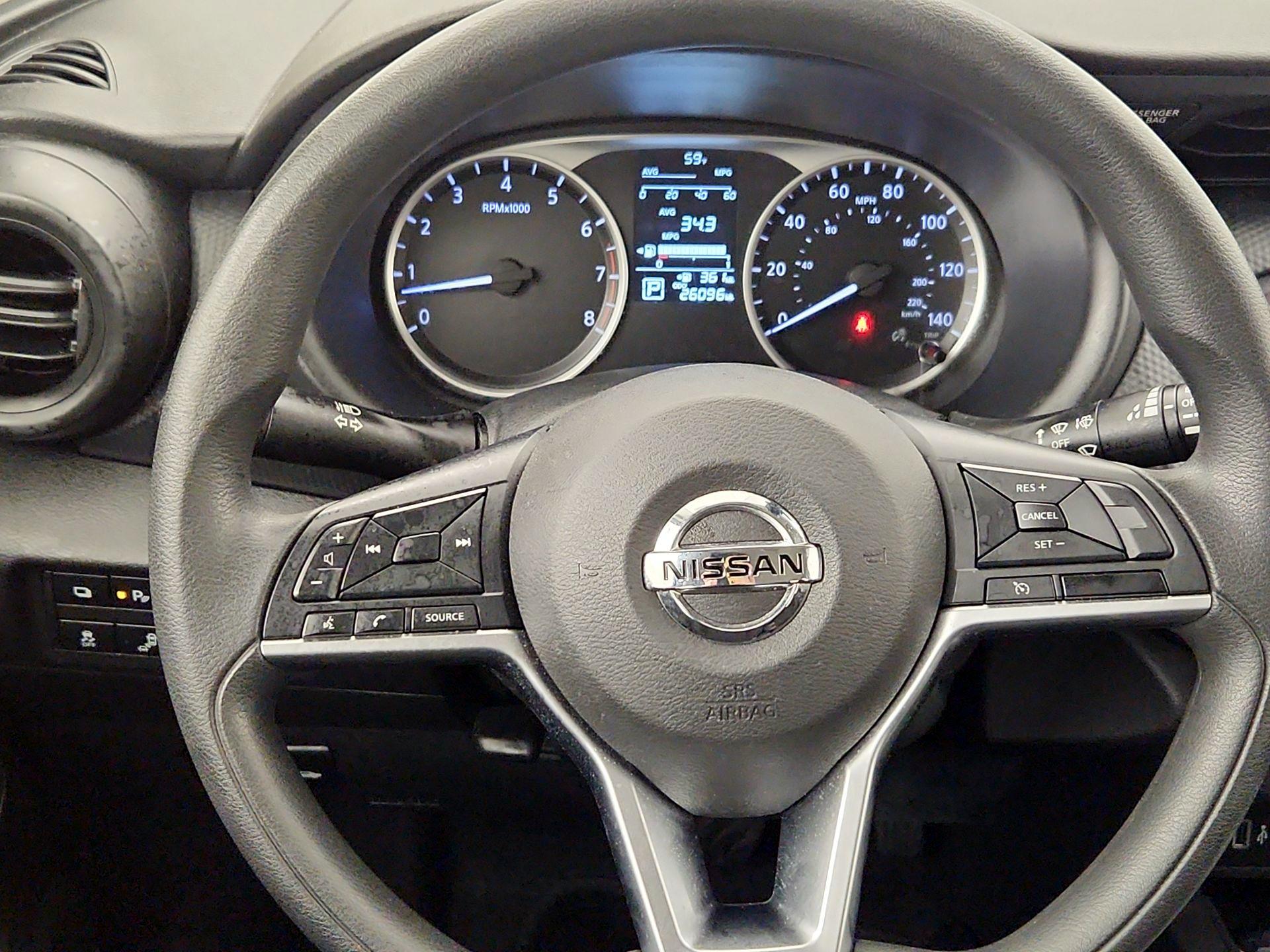 Thumbnail: 2021 Nissan Kicks - 10