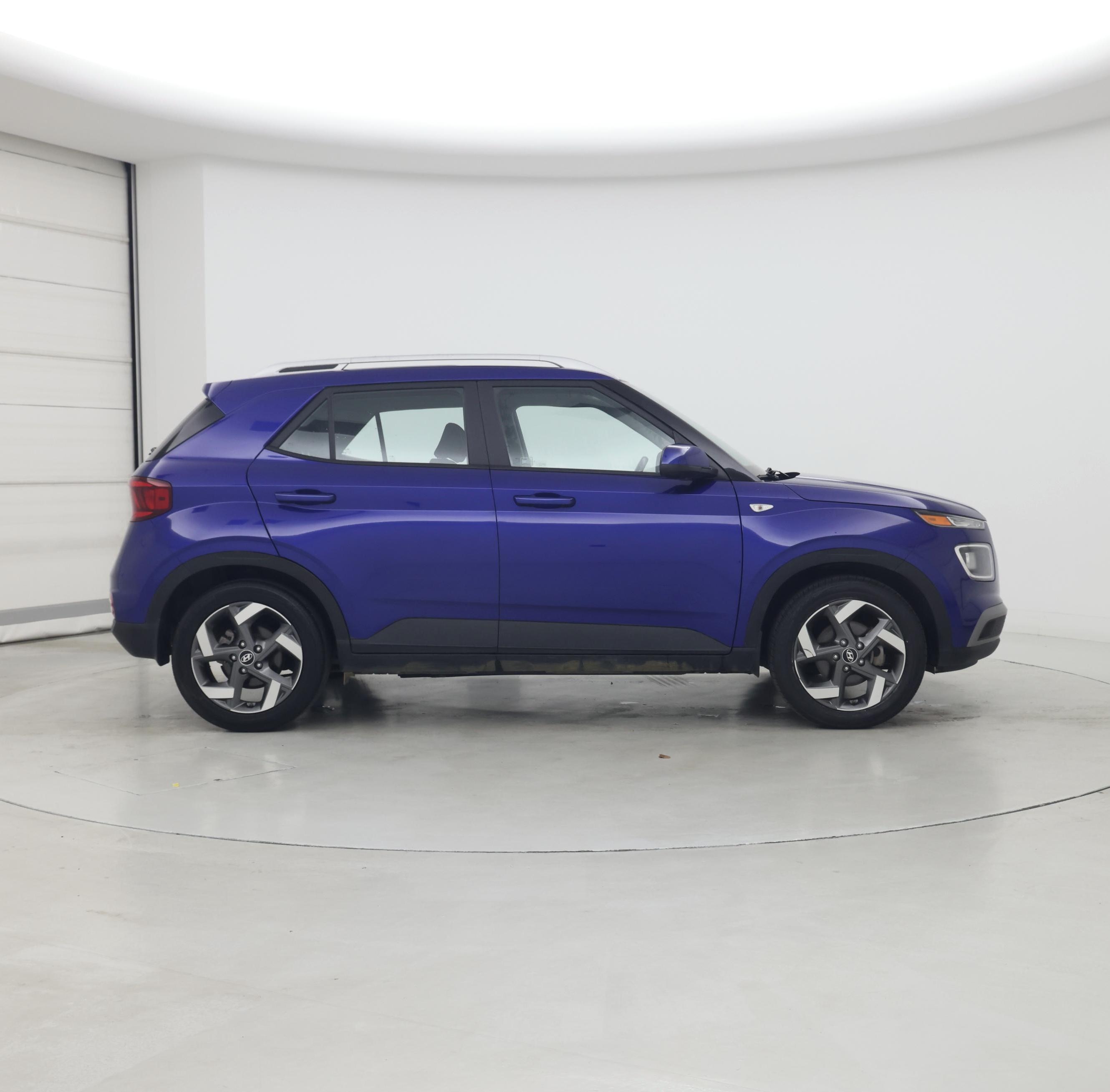 Thumbnail: 2021 Hyundai Venue - 7