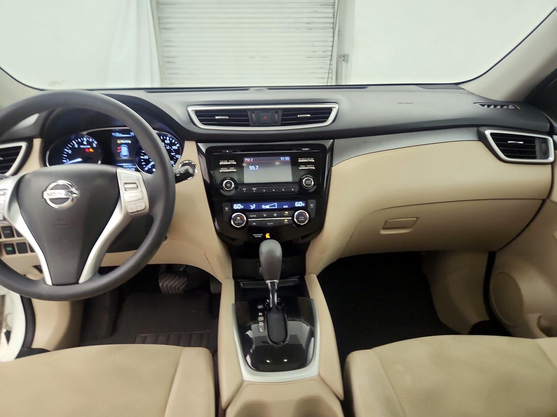Thumbnail: 2016 Nissan Rogue - 9