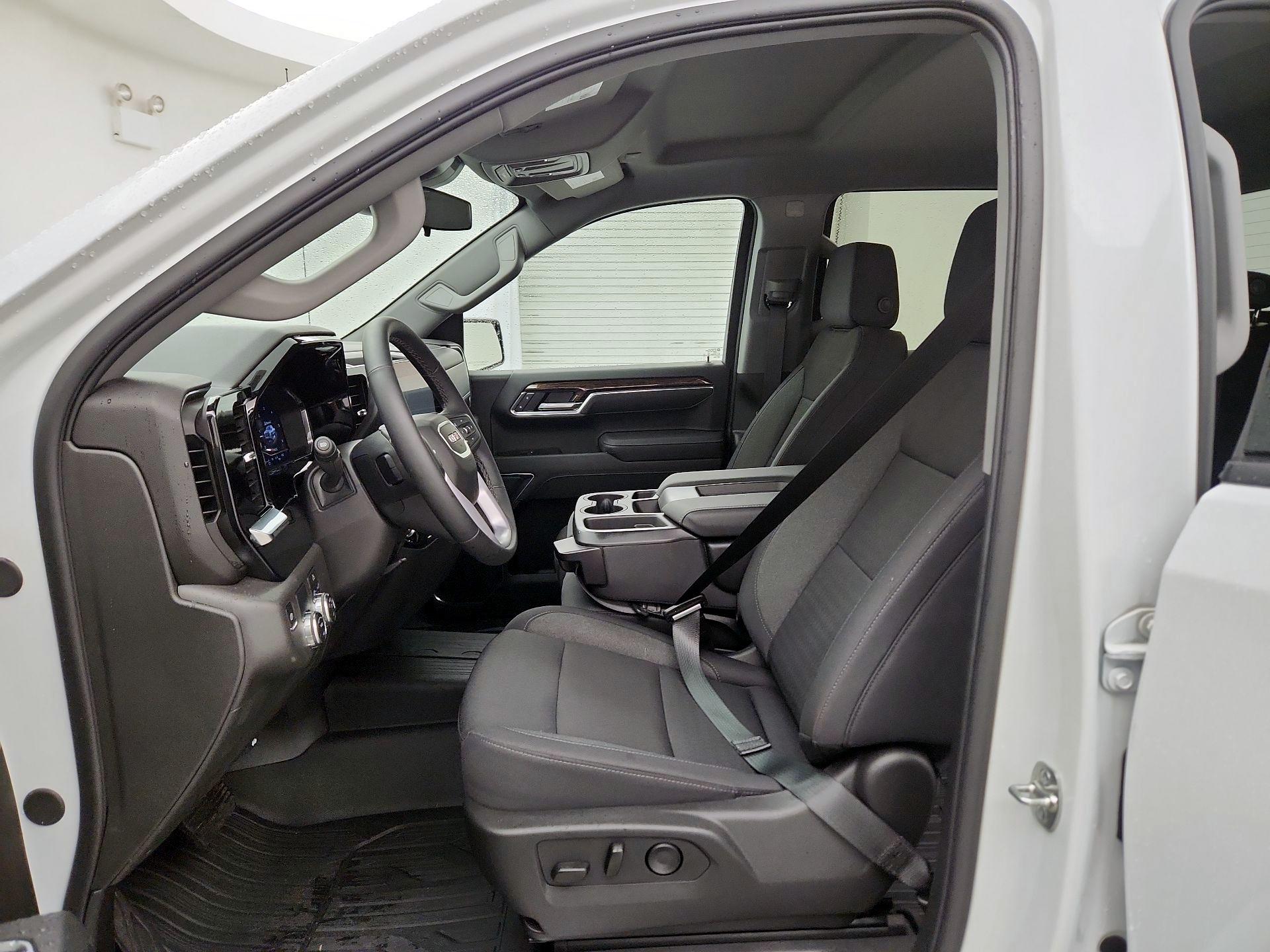 Thumbnail: 2025 GMC Sierra 1500 - 11