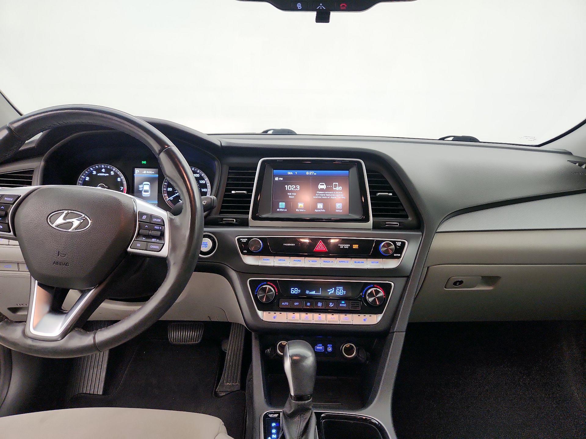 Thumbnail: 2019 Hyundai Sonata - 9