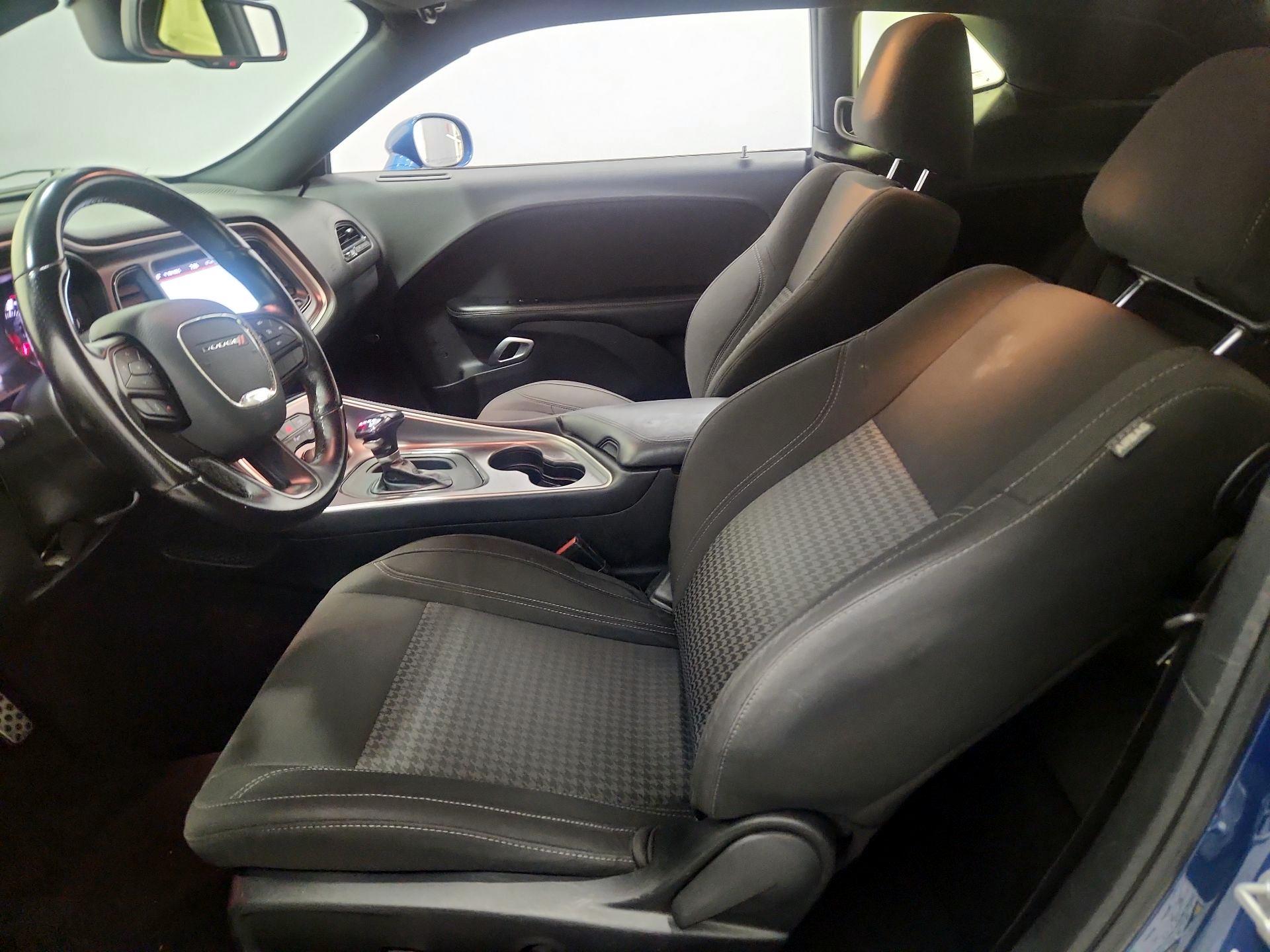 Thumbnail: 2020 Dodge Challenger - 11