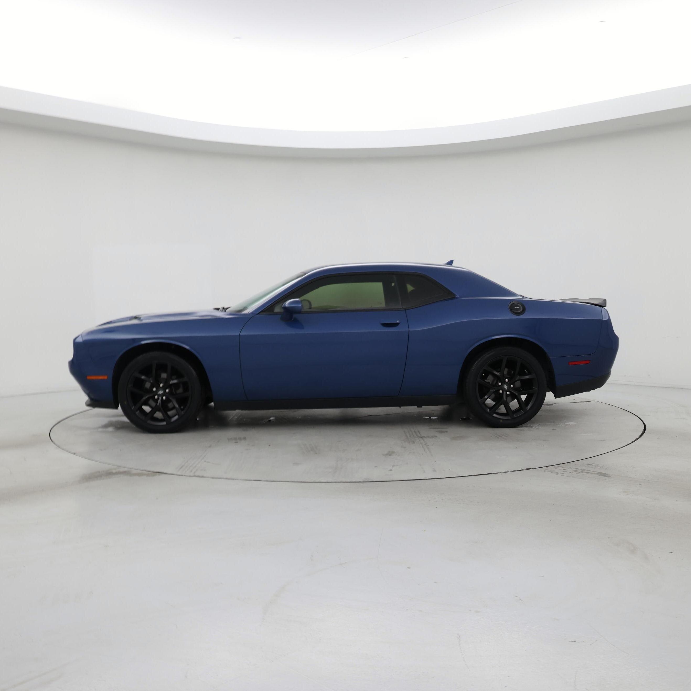 Thumbnail: 2020 Dodge Challenger - 3