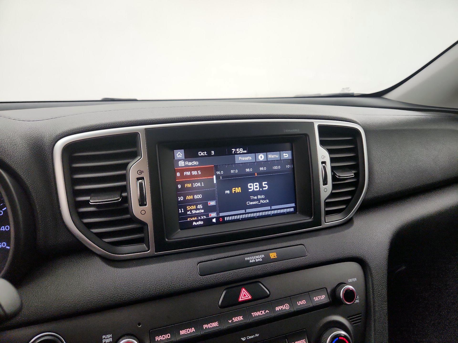 Thumbnail: 2017 Kia Sportage - 15