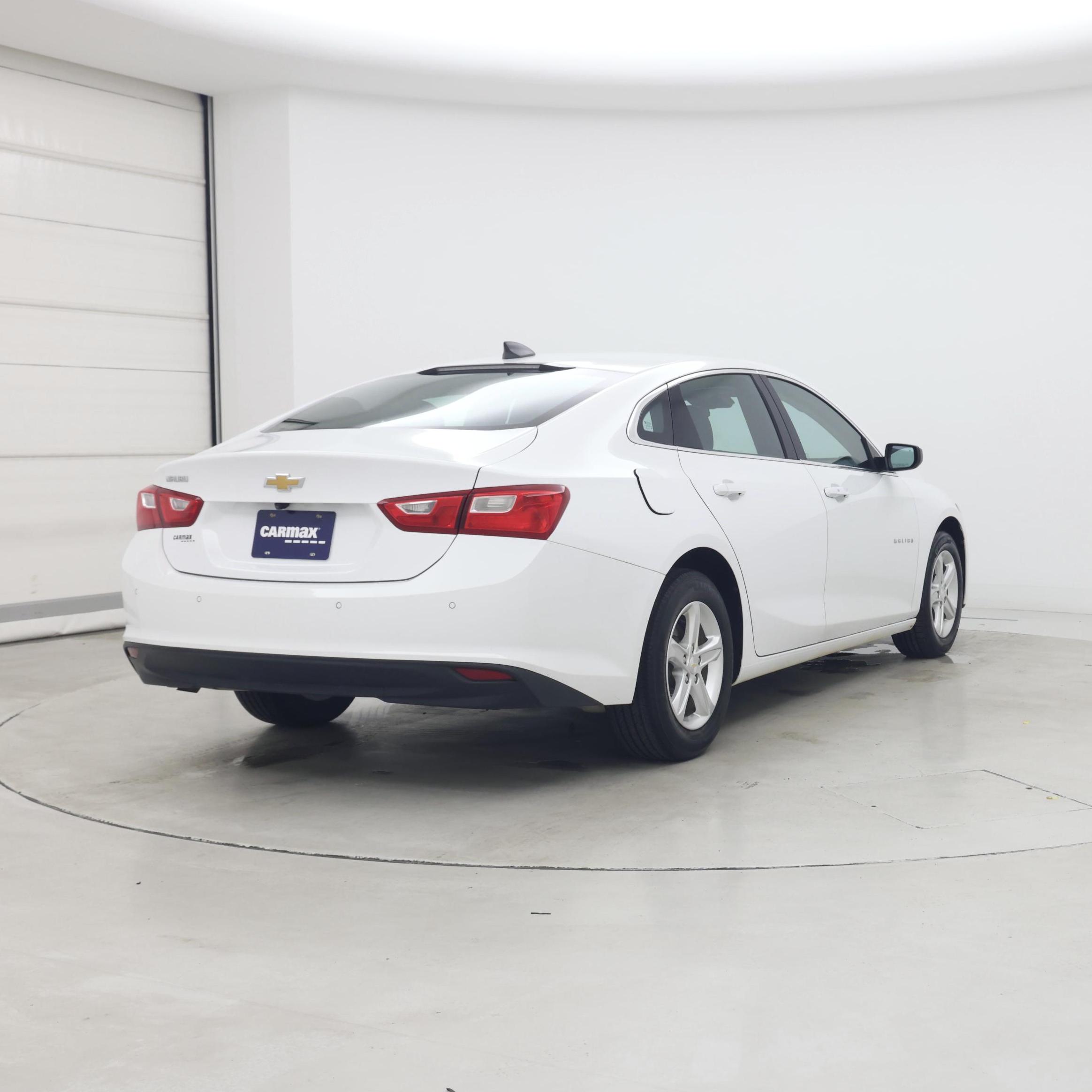 Thumbnail: 2023 Chevrolet Malibu - 8