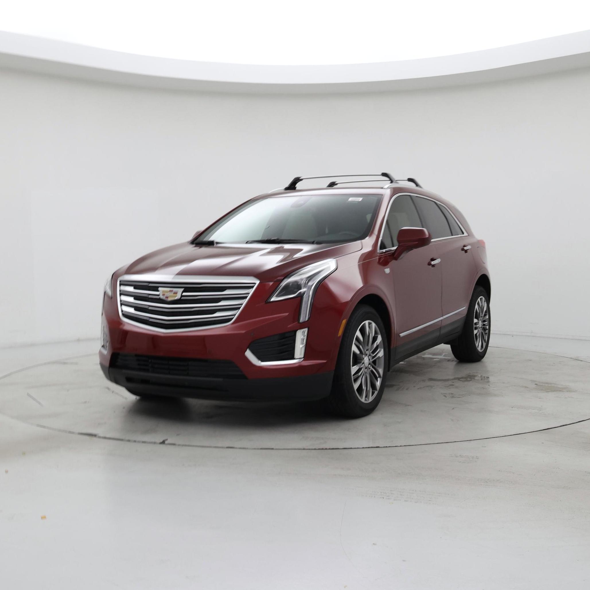 Thumbnail: 2017 Cadillac XT5 - 4