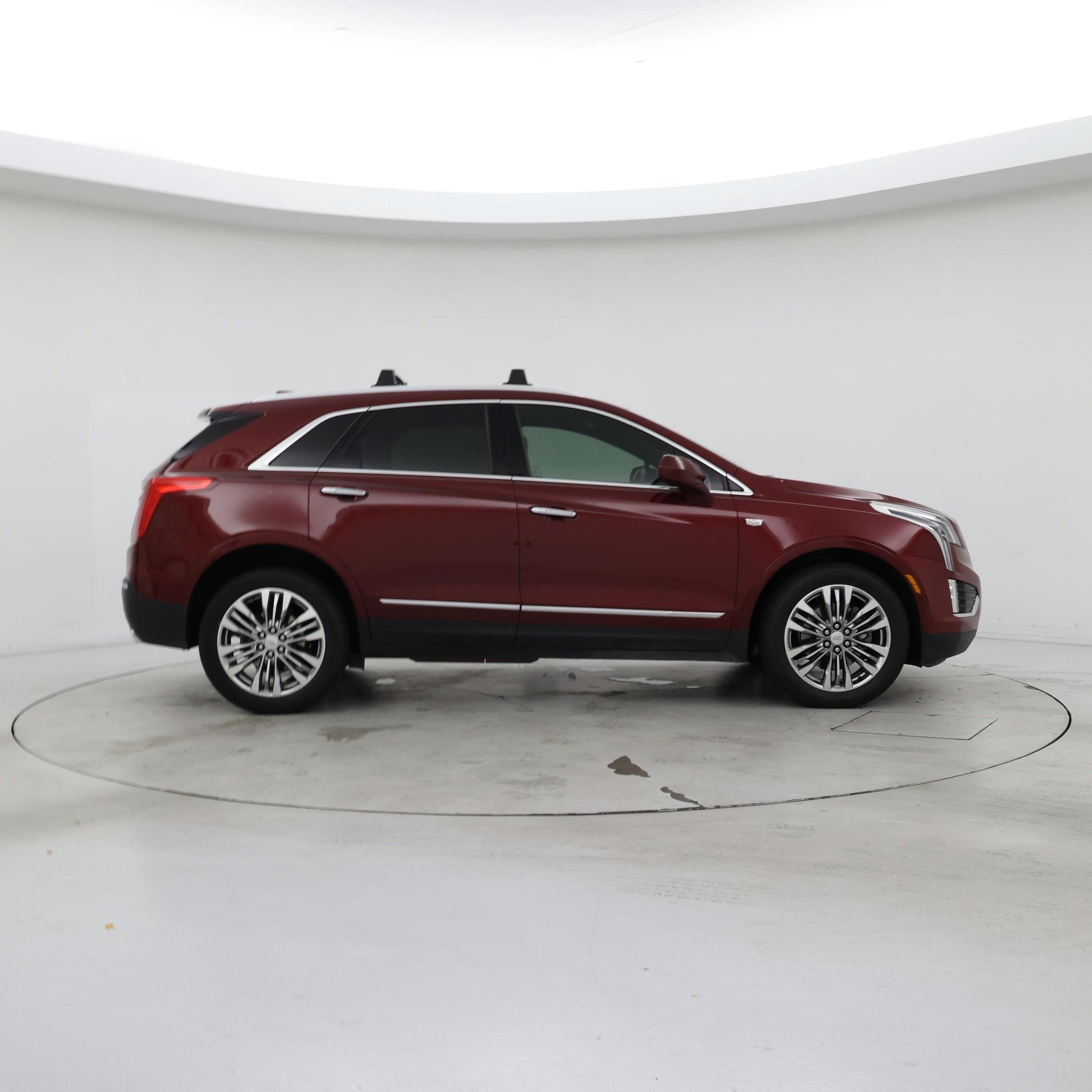 Thumbnail: 2017 Cadillac XT5 - 7