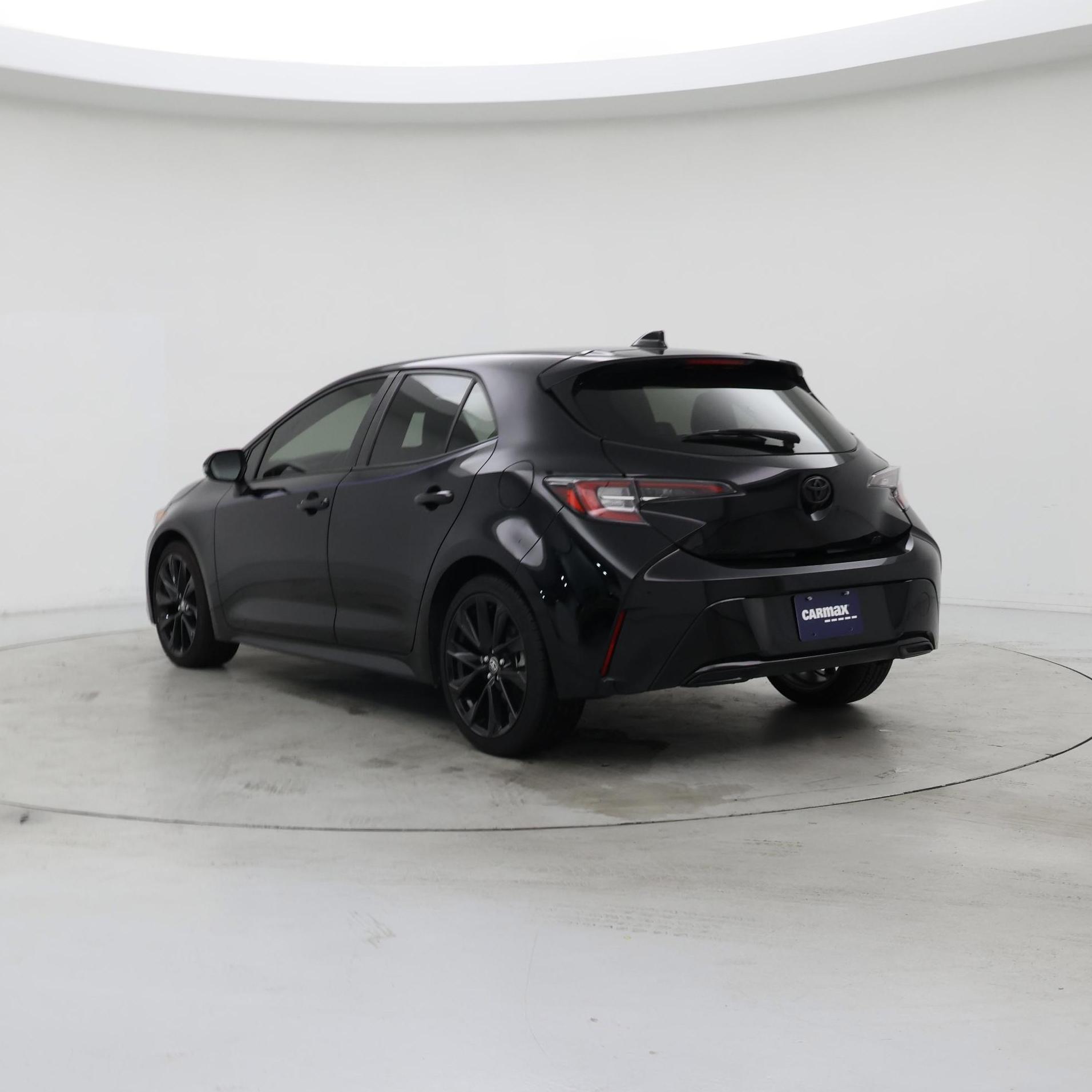 Thumbnail: 2021 Toyota Corolla - 2