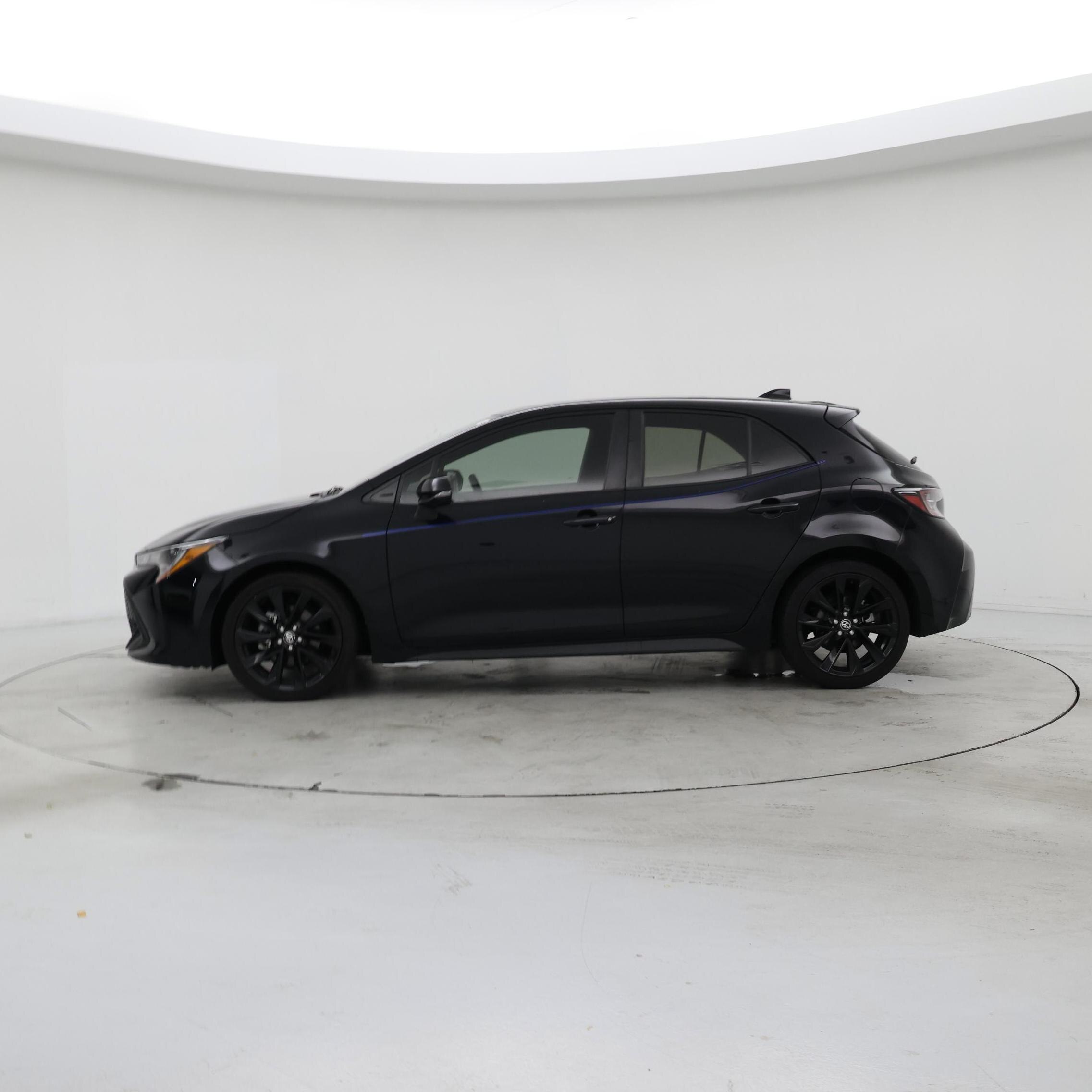 Thumbnail: 2021 Toyota Corolla - 3