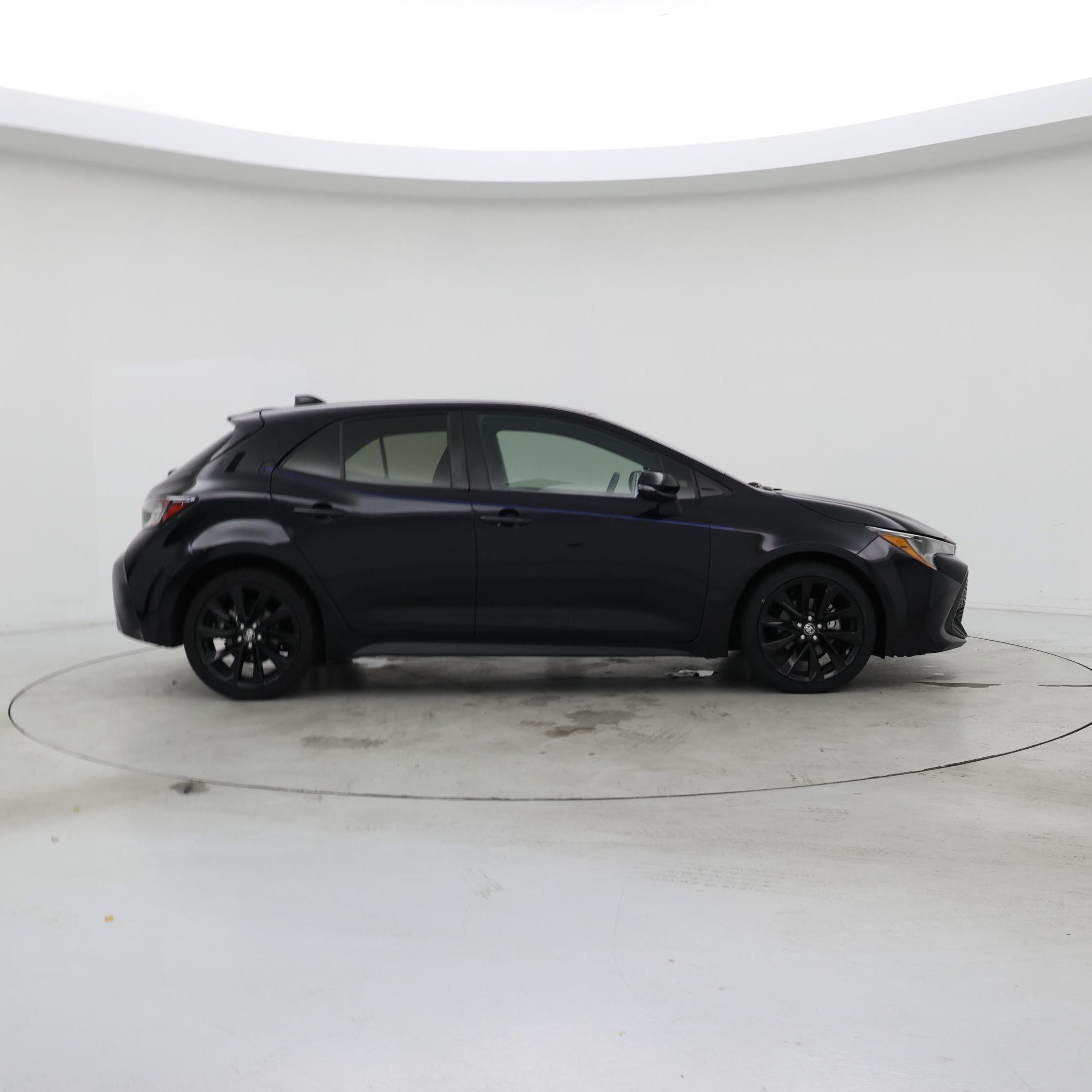 Thumbnail: 2021 Toyota Corolla - 7