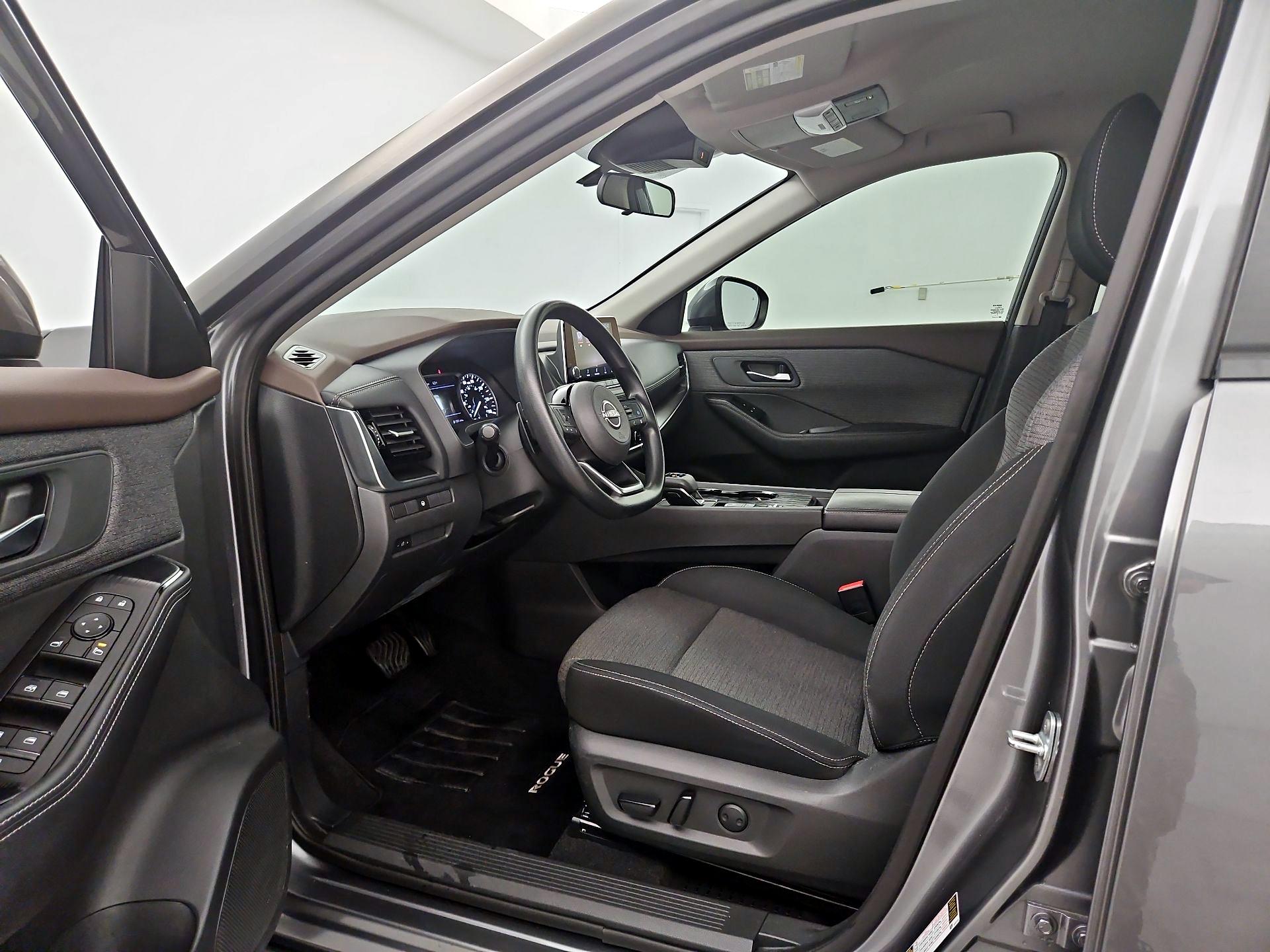 Thumbnail: 2022 Nissan Rogue - 11