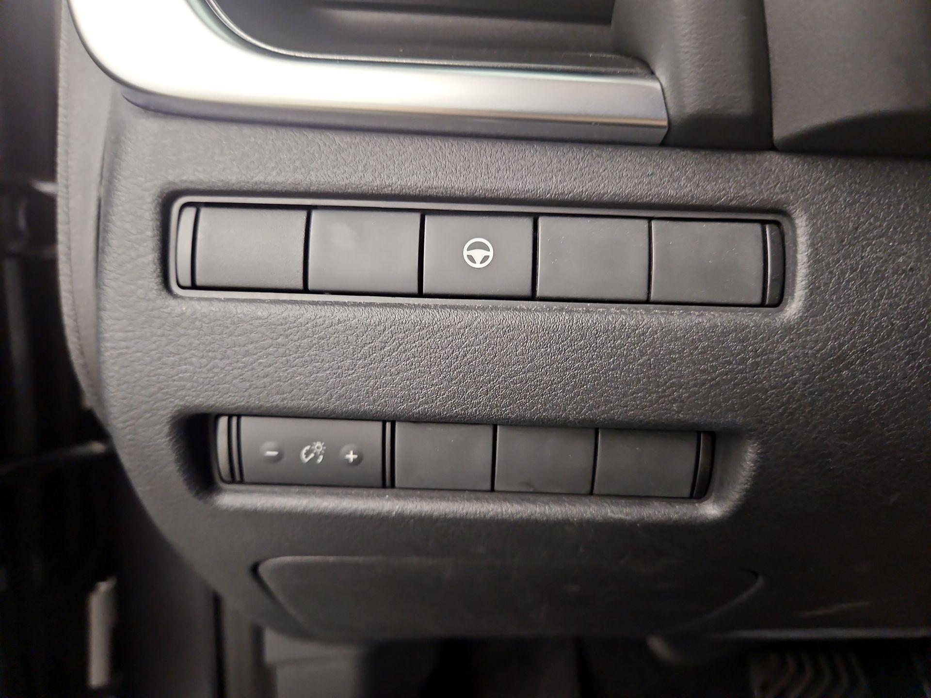 Thumbnail: 2022 Nissan Rogue - 13