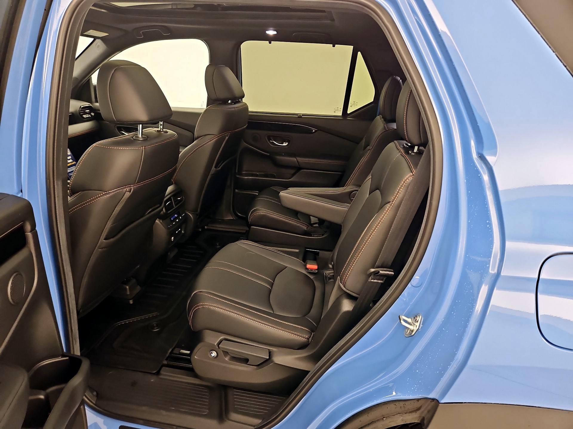 Thumbnail: 2025 Honda Pilot - 20