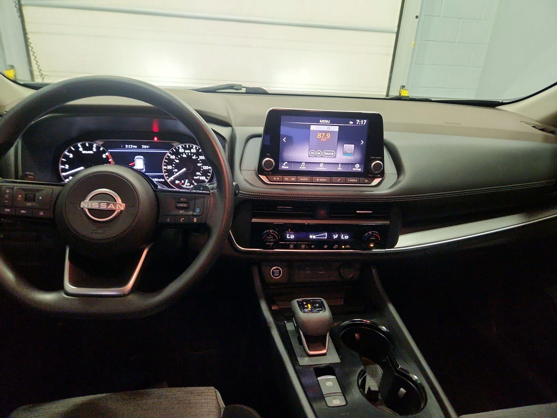 Thumbnail: 2023 Nissan Rogue - 9