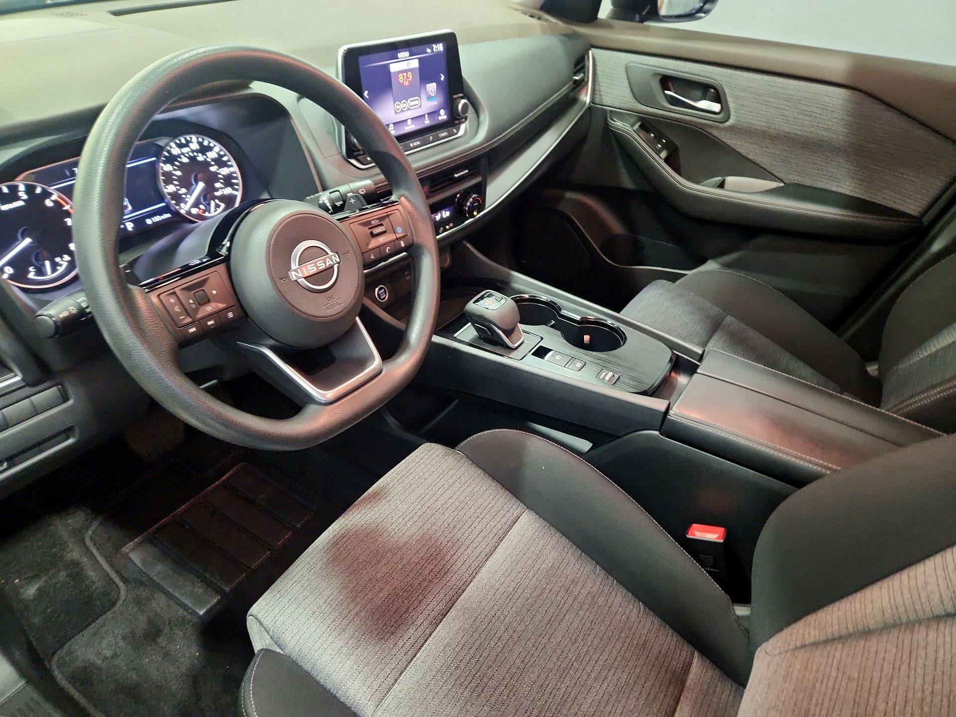 Thumbnail: 2023 Nissan Rogue - 11