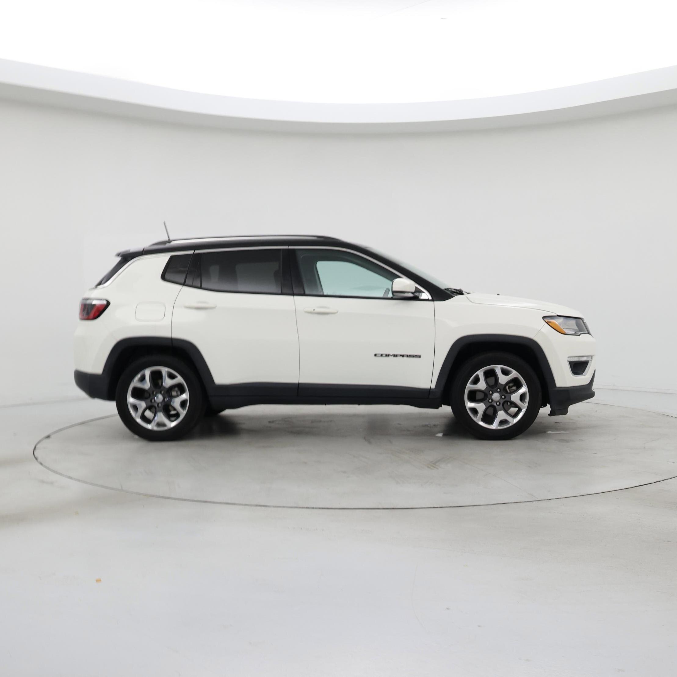 Thumbnail: 2019 Jeep Compass - 7