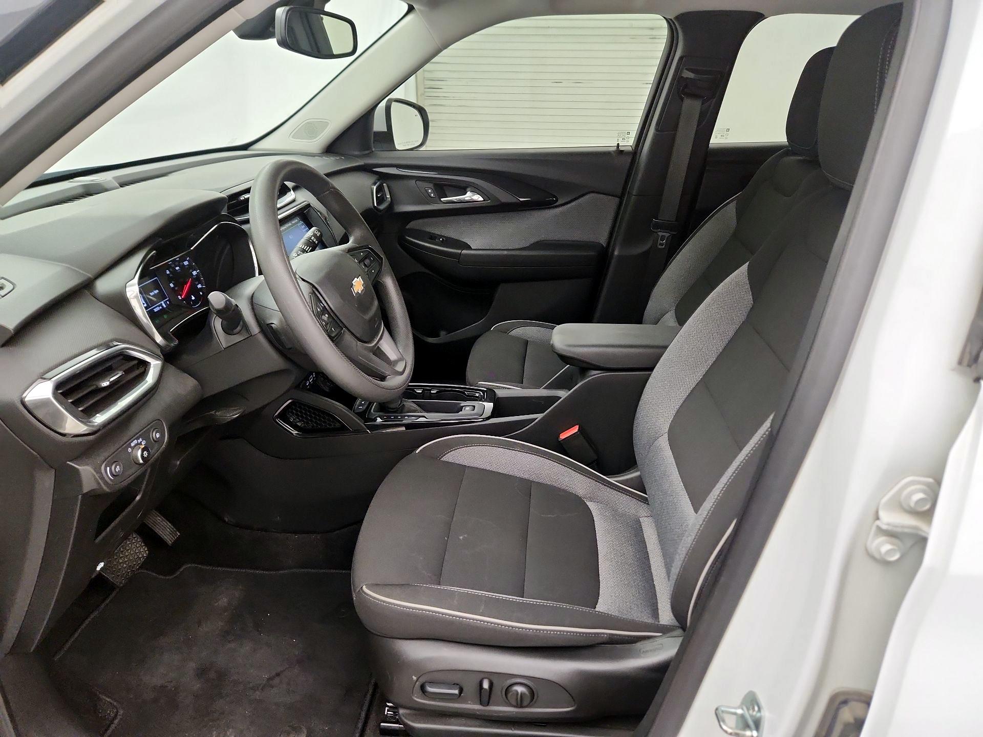 Thumbnail: 2023 Chevrolet TrailBlazer - 11