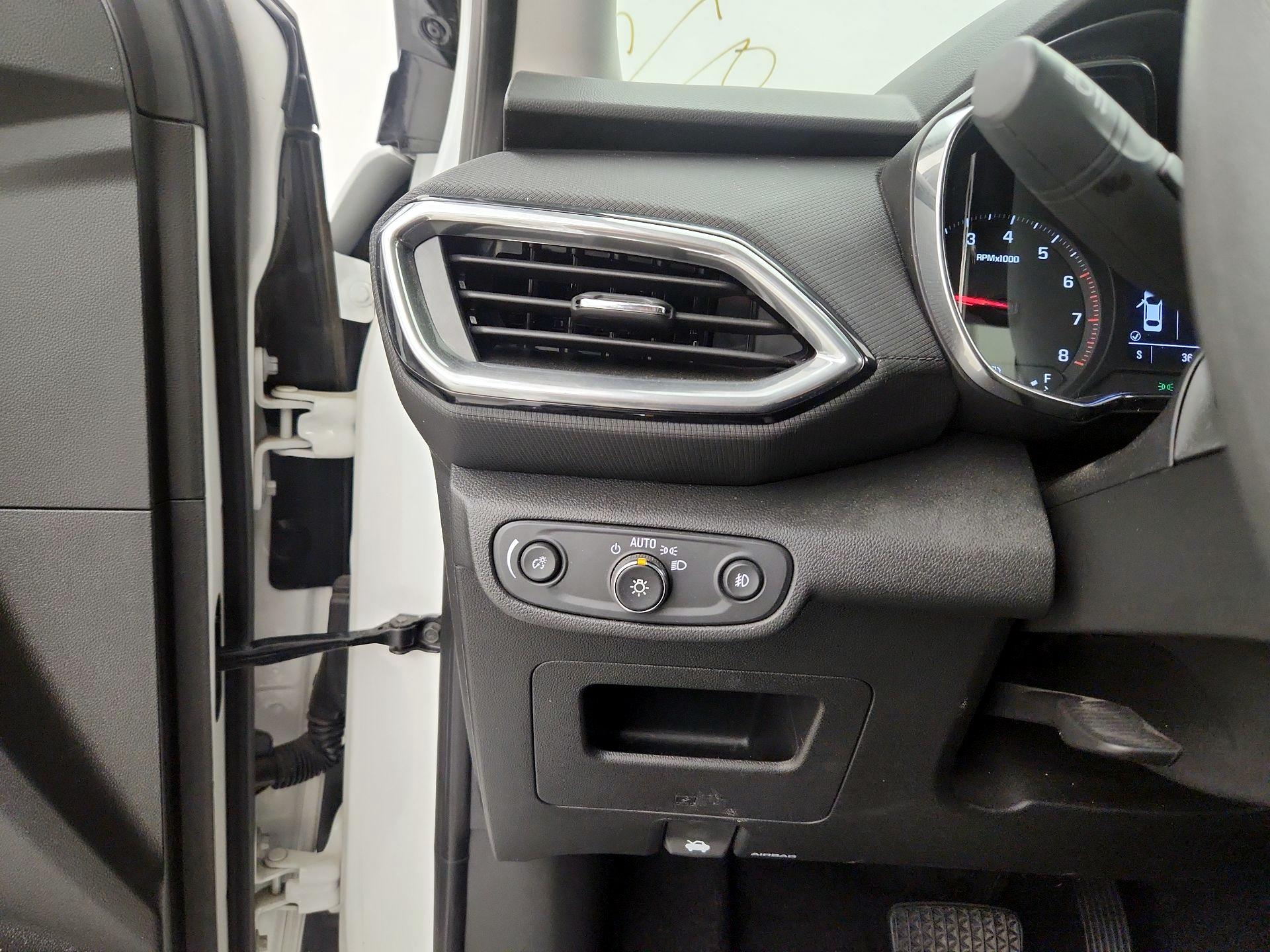 Thumbnail: 2023 Chevrolet TrailBlazer - 13