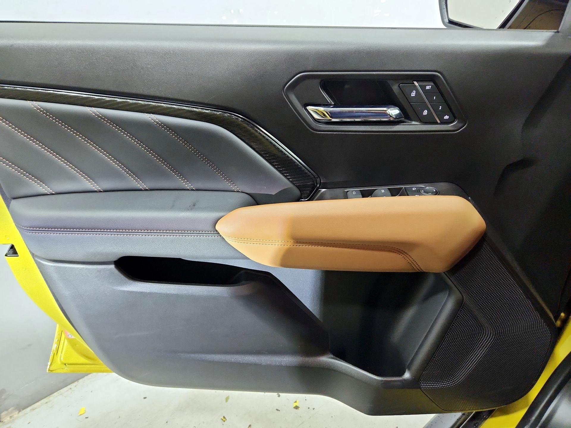 Thumbnail: 2024 GMC Canyon - 12