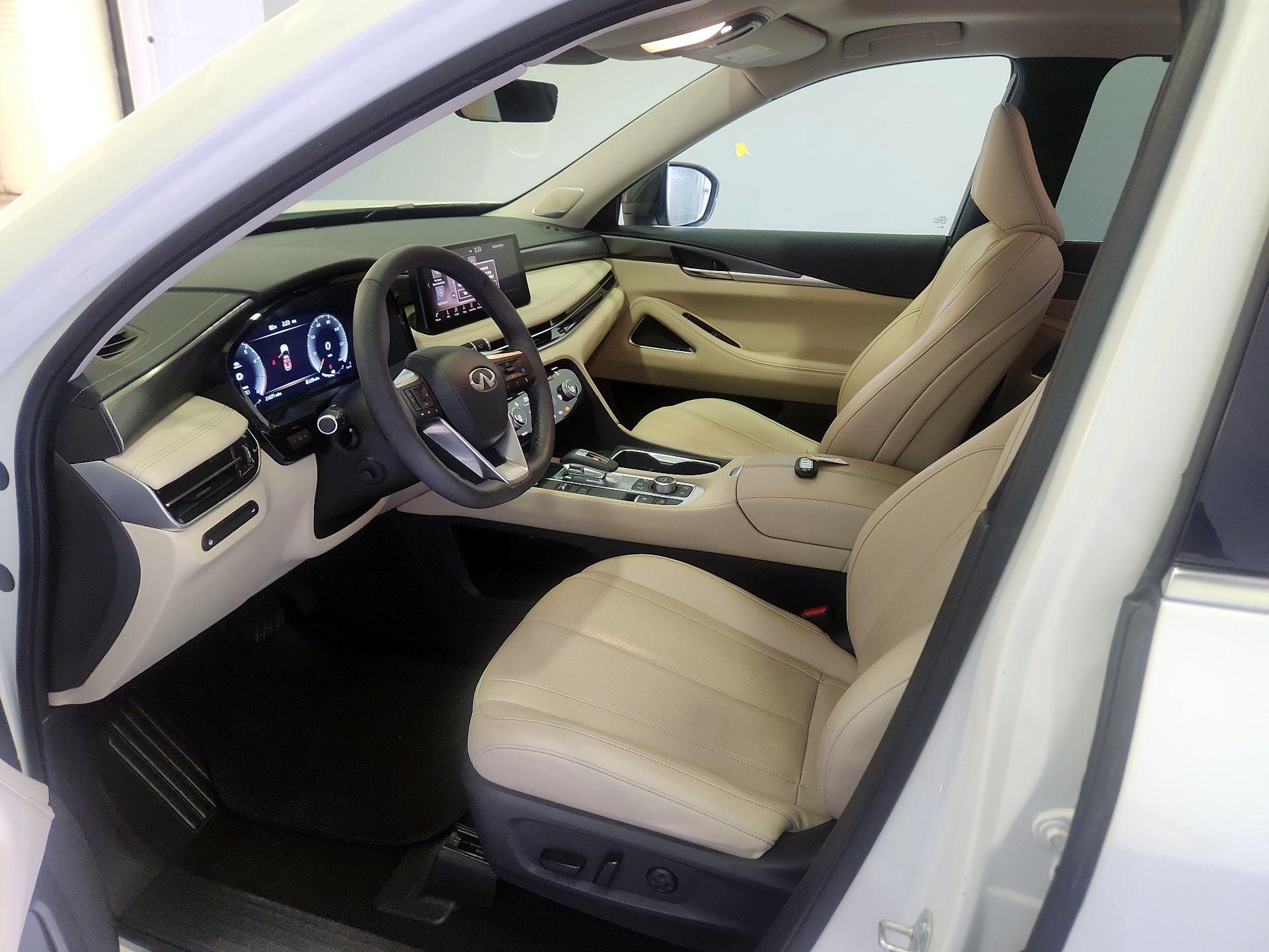 Thumbnail: 2024 INFINITI QX60 - 11