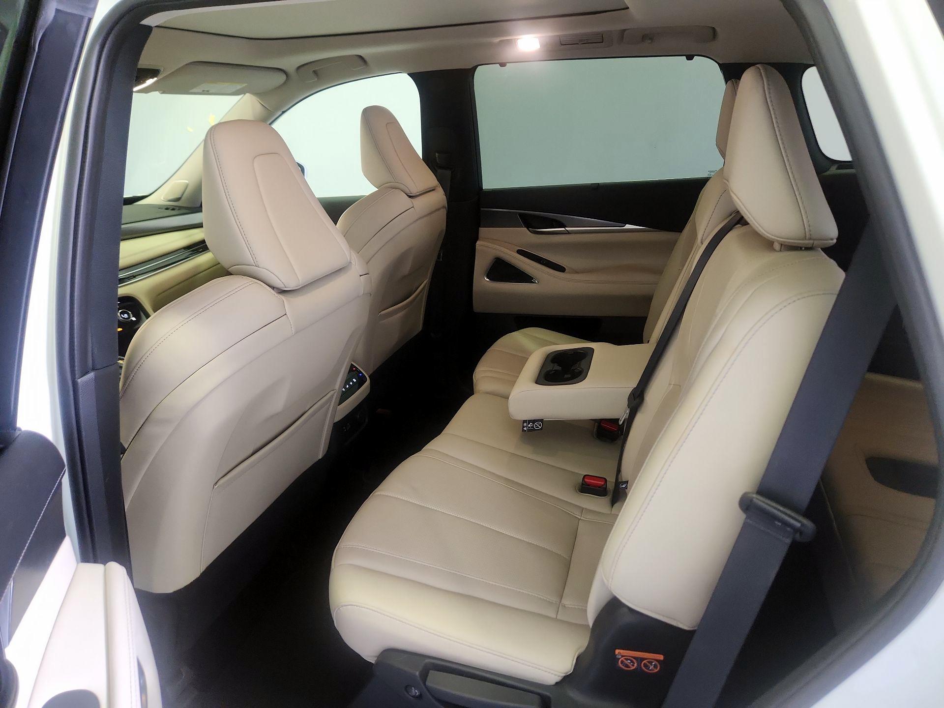 Thumbnail: 2024 INFINITI QX60 - 20