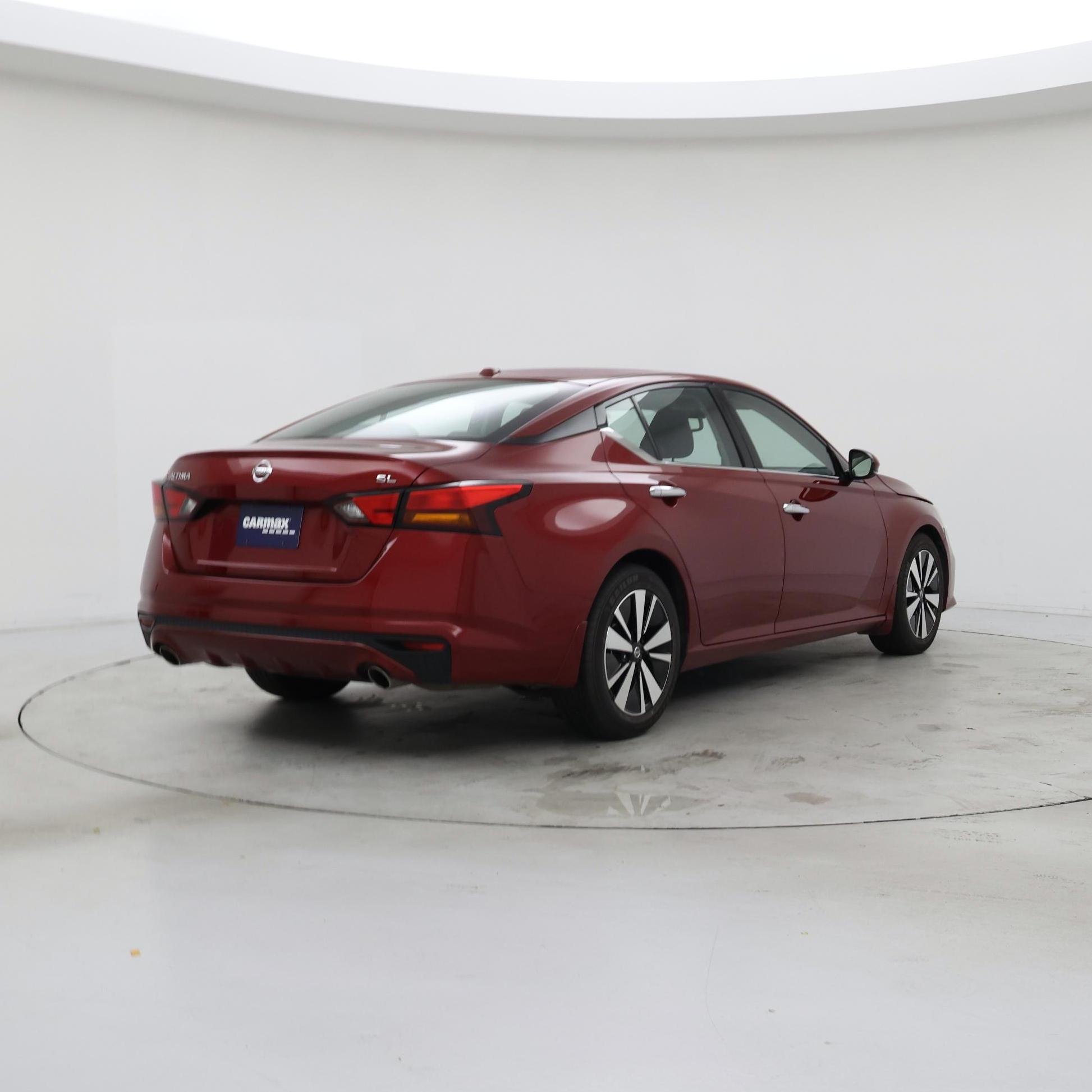 Thumbnail: 2020 Nissan Altima - 8