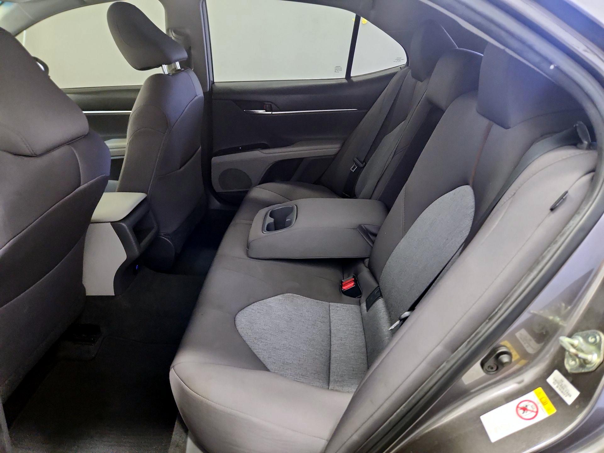 Thumbnail: 2018 Toyota Camry - 19
