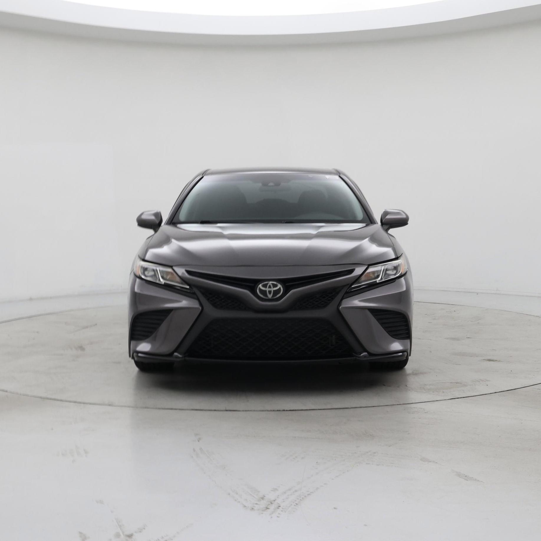 Thumbnail: 2018 Toyota Camry - 5