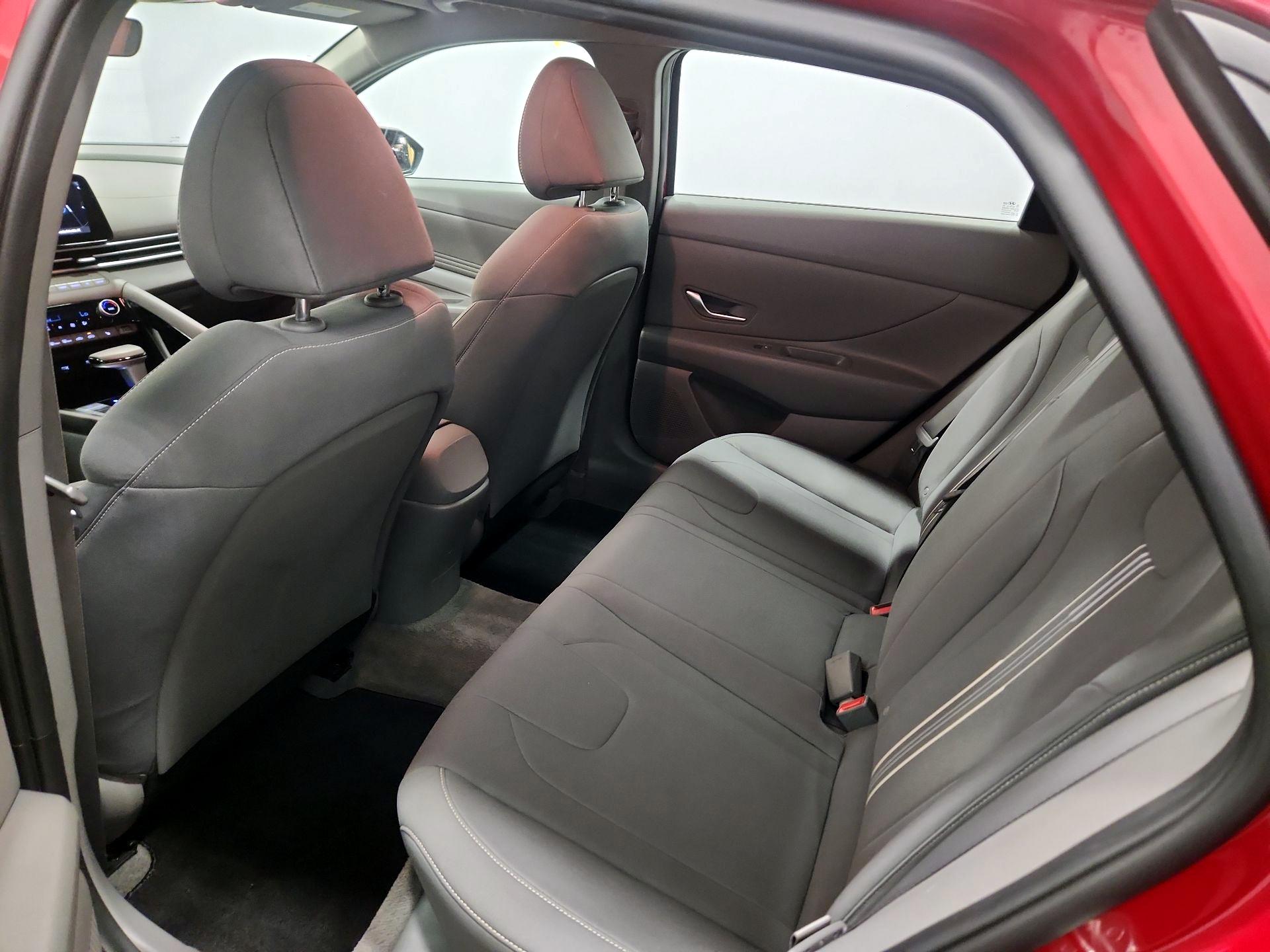 Thumbnail: 2023 Hyundai Elantra - 19