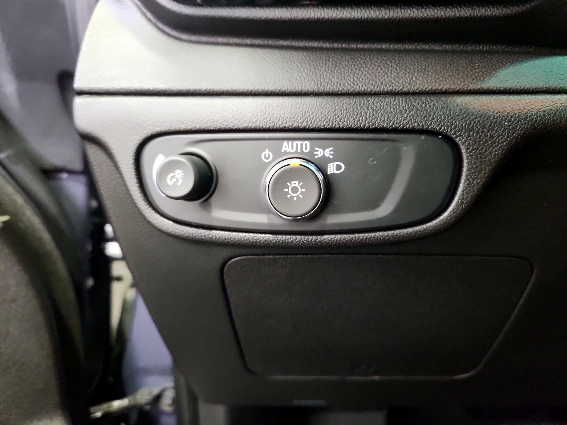 Thumbnail: 2023 Chevrolet Bolt EV - 13