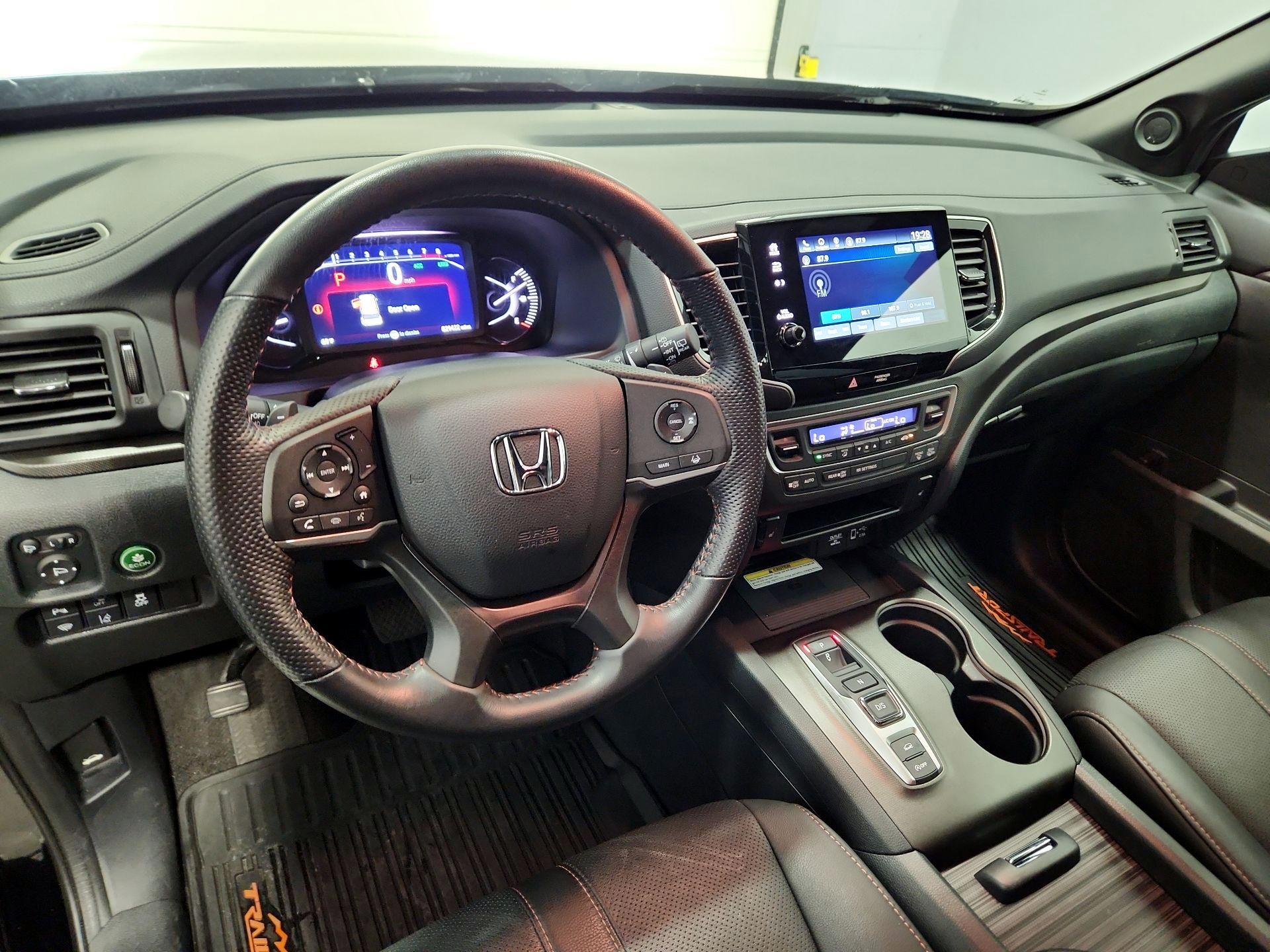 Thumbnail: 2023 Honda Passport - 9