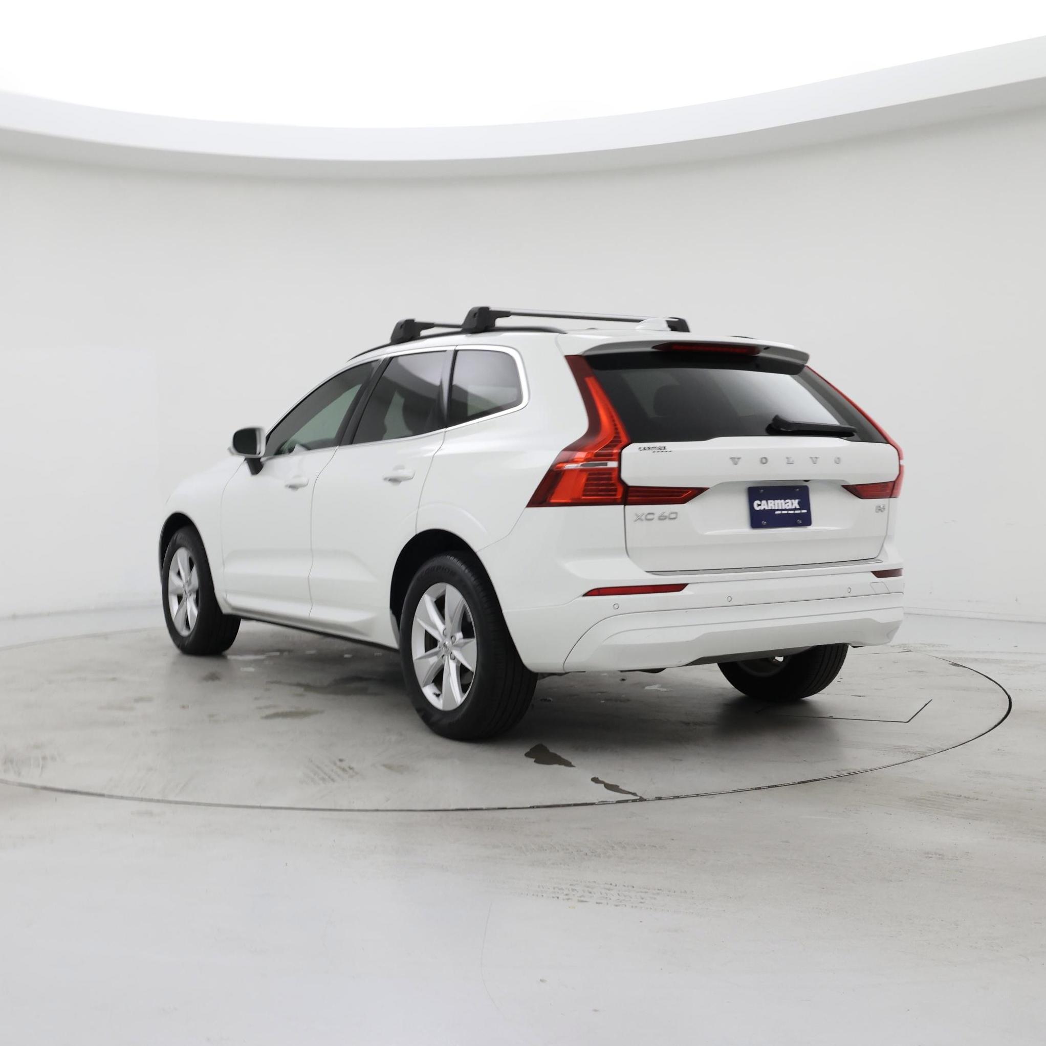 Thumbnail: 2022 Volvo XC60 - 2