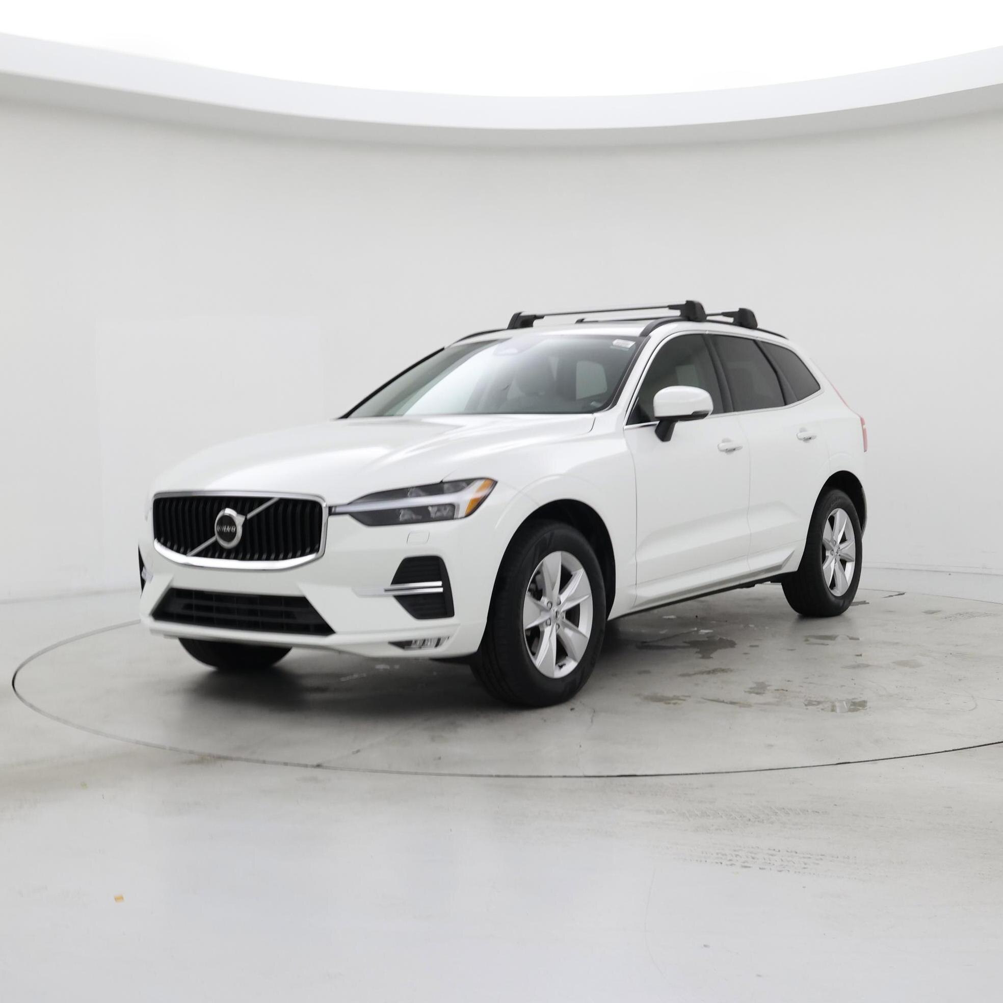 Thumbnail: 2022 Volvo XC60 - 4