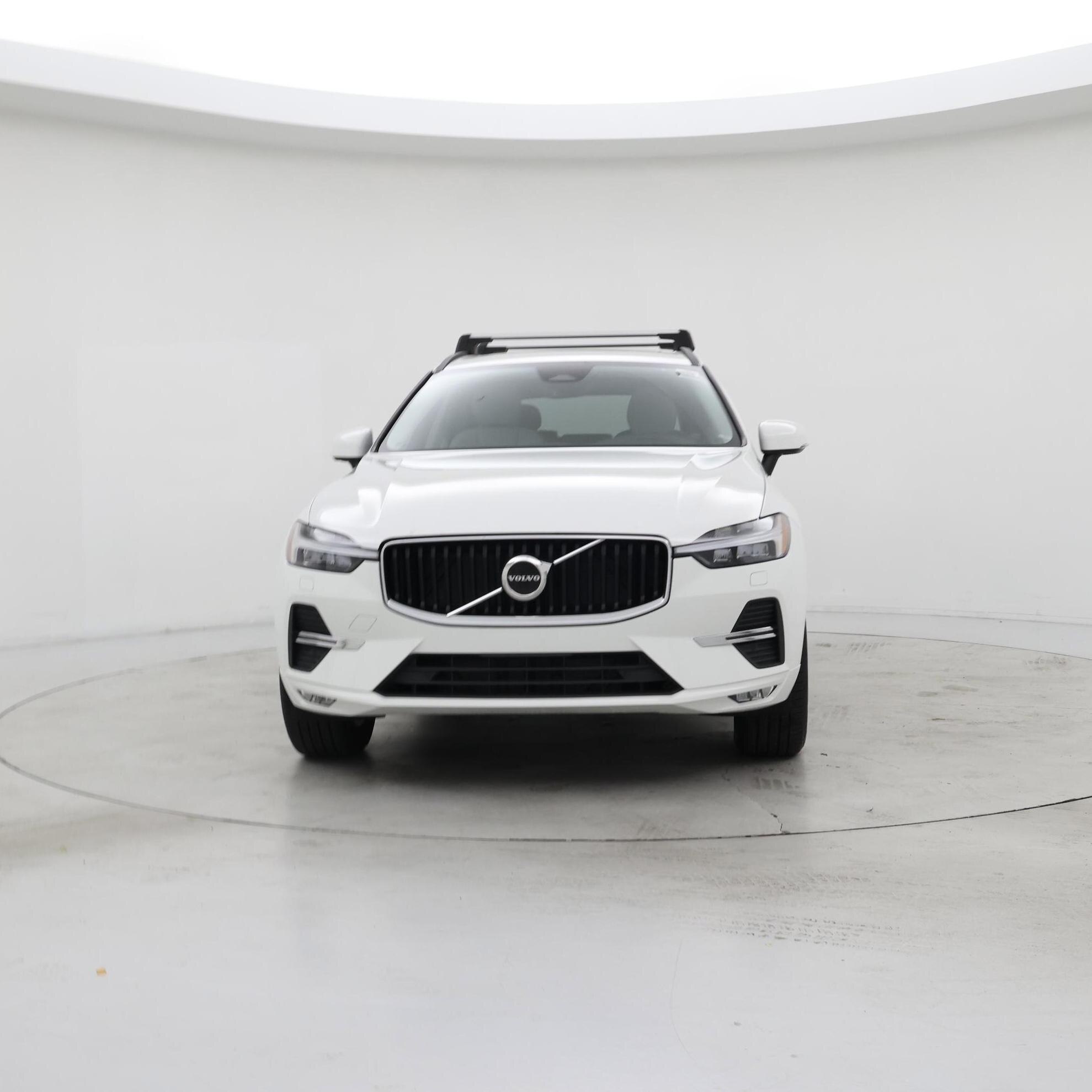 Thumbnail: 2022 Volvo XC60 - 5