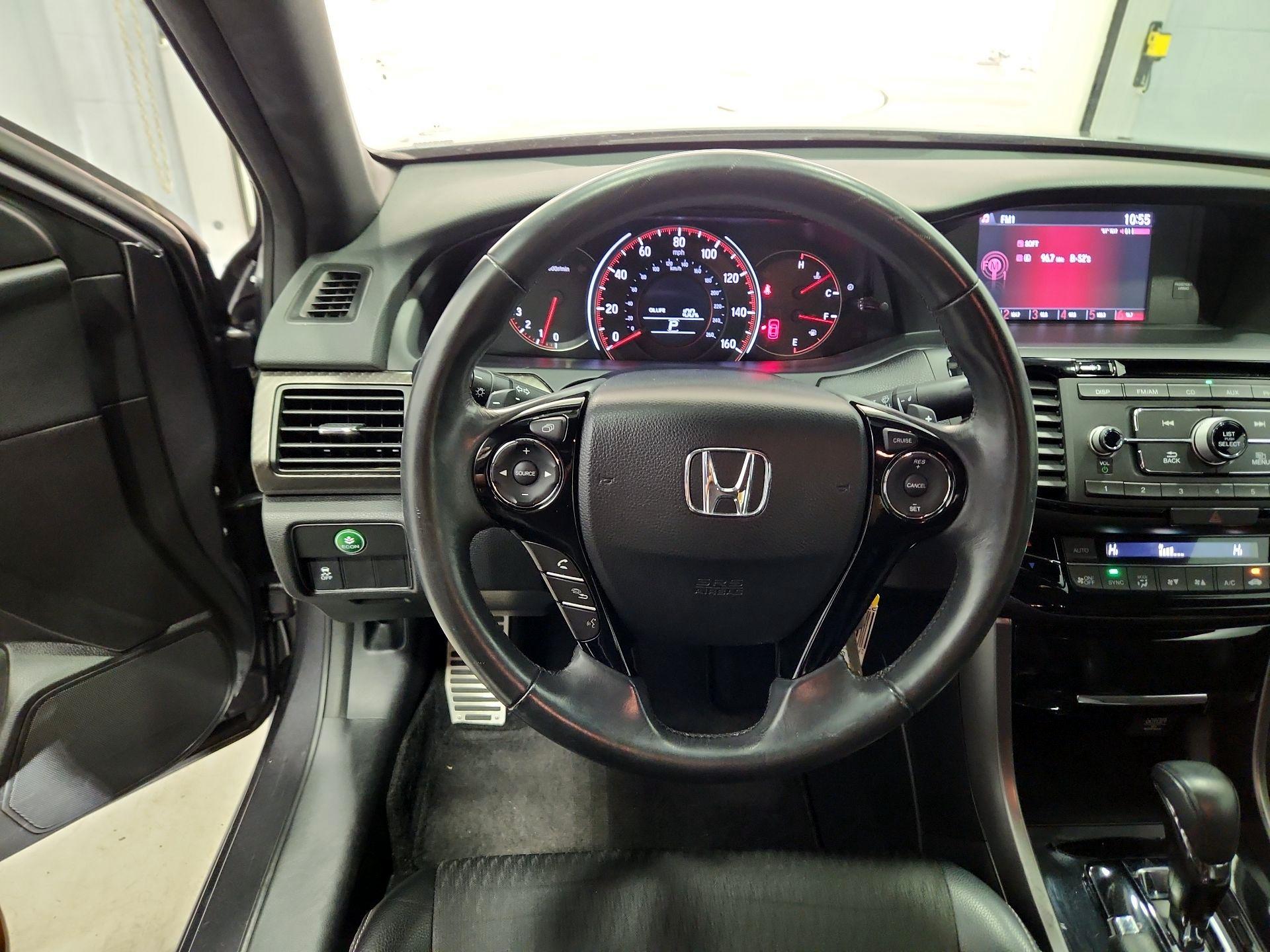 Thumbnail: 2017 Honda Accord - 10
