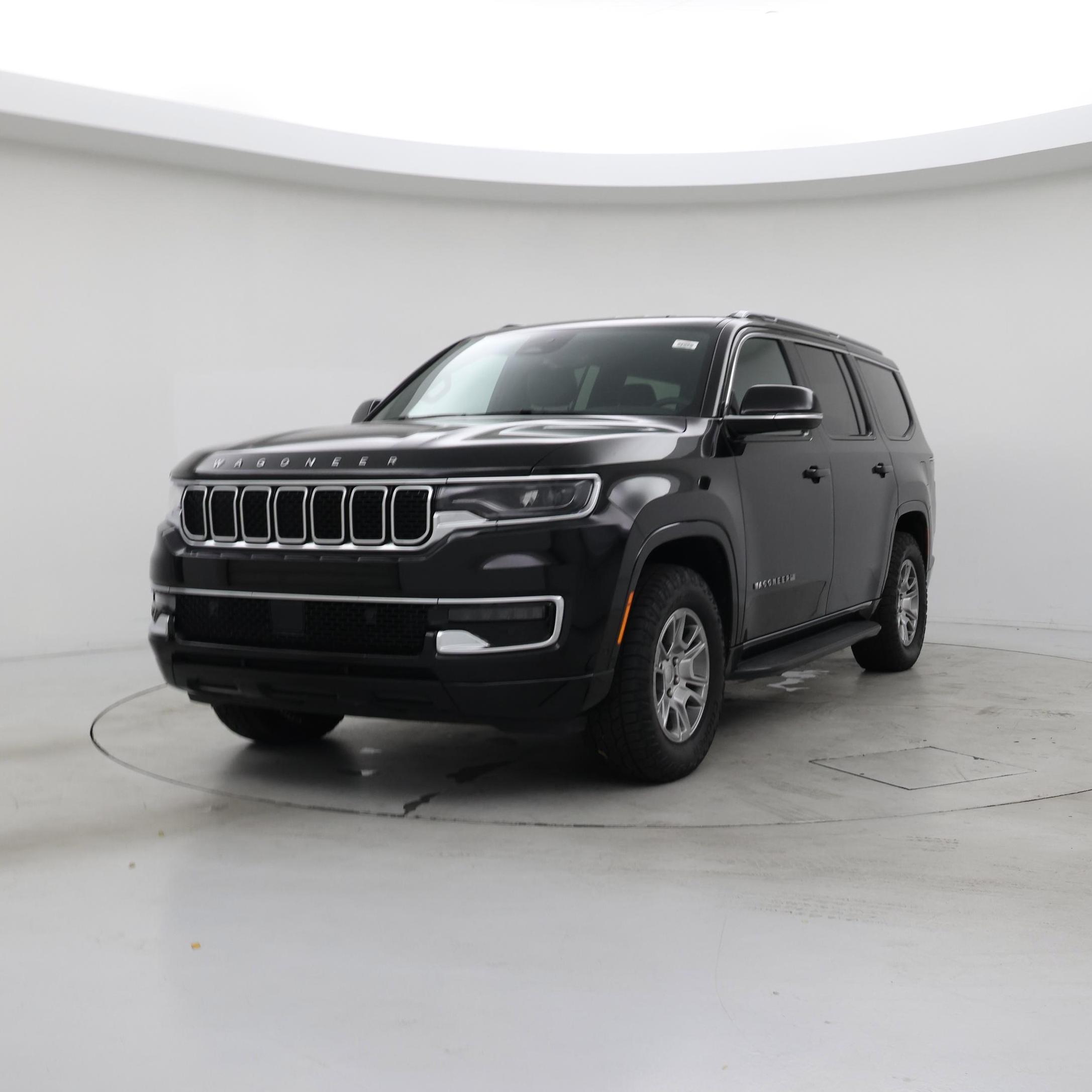 Thumbnail: 2023 Jeep Wagoneer - 4