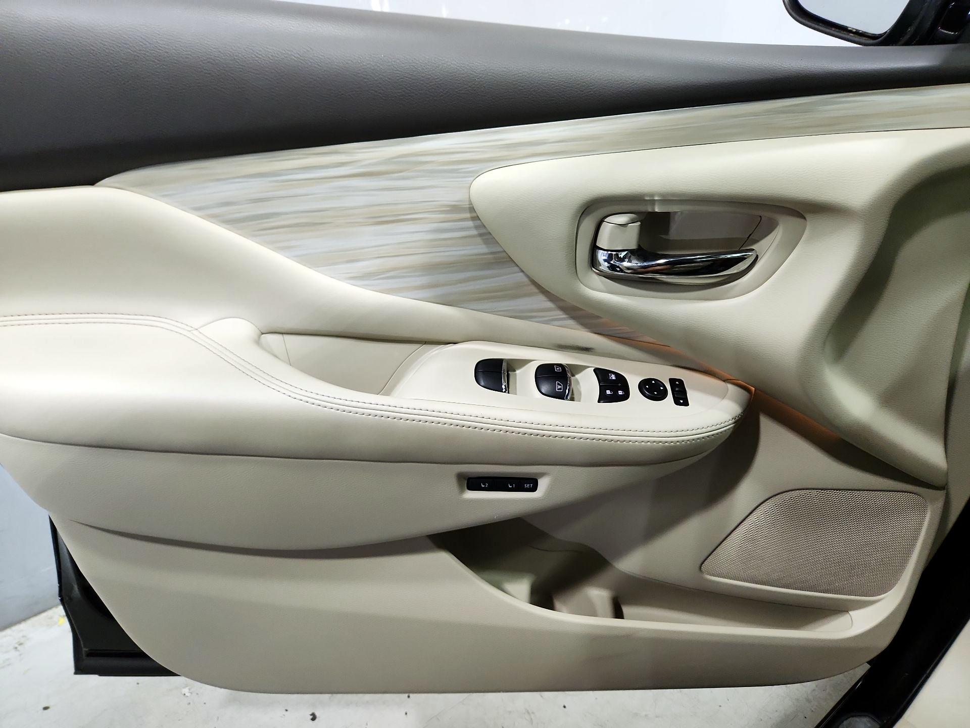 Thumbnail: 2017 Nissan Murano - 12