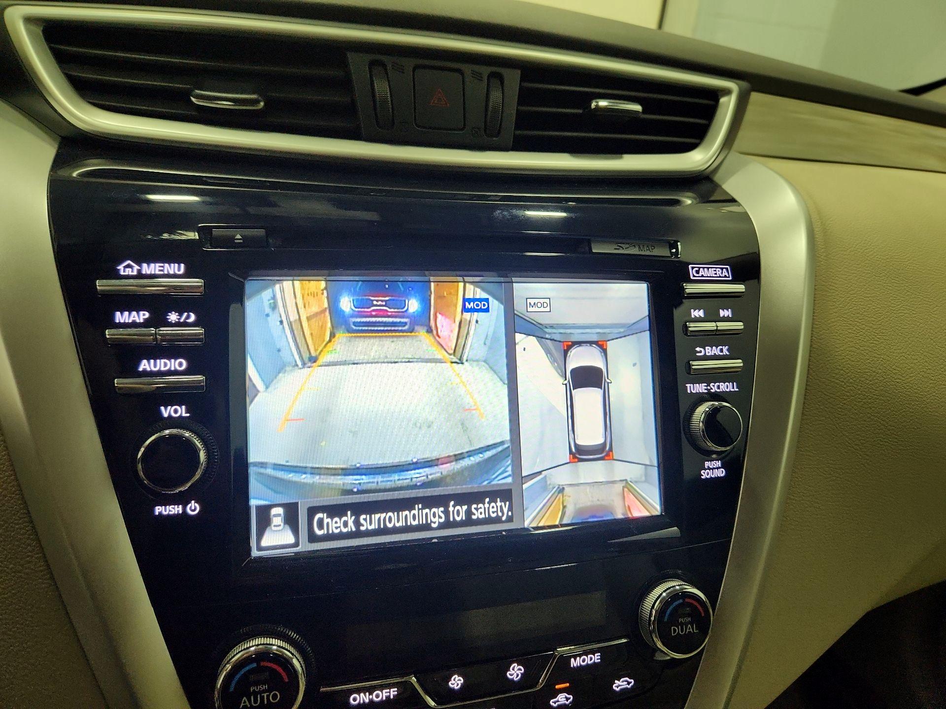 Thumbnail: 2017 Nissan Murano - 15